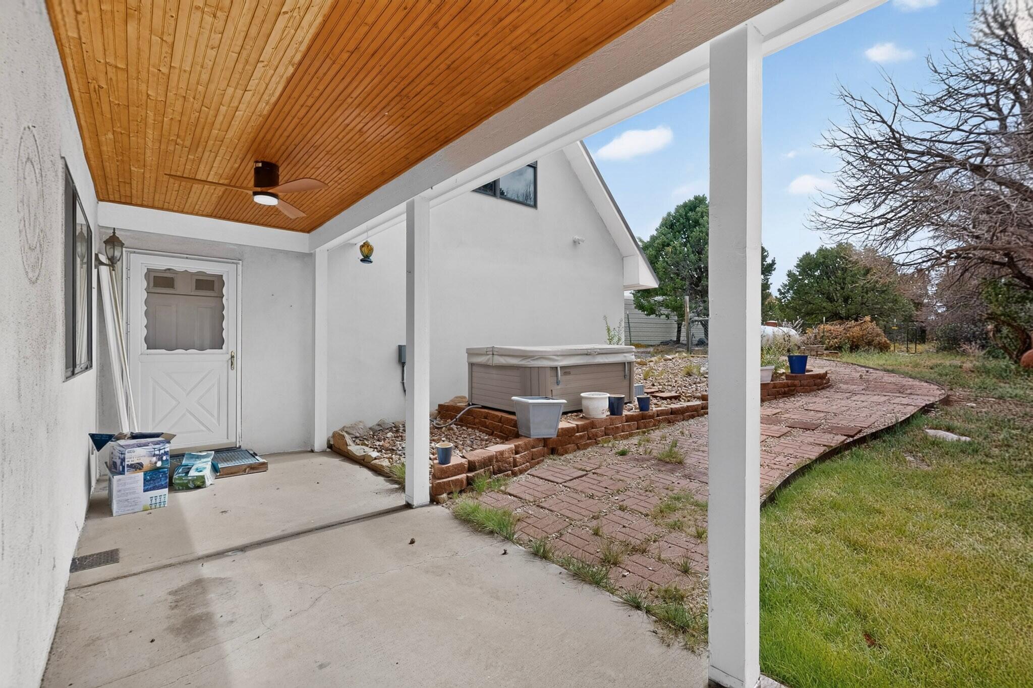 Photo 2 — 4 Quail Run Court