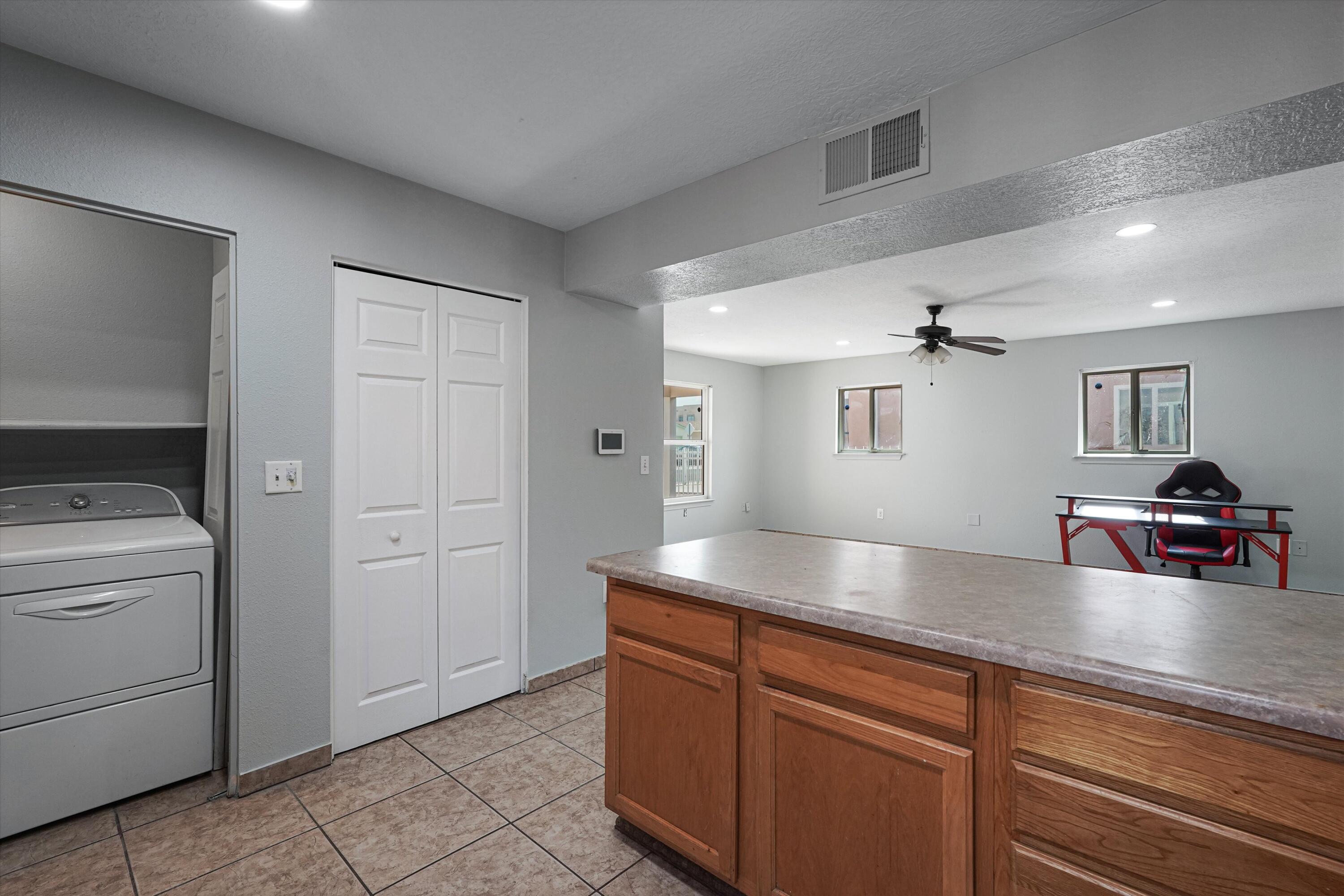 Photo 4 — 6427 Trujillo Road SW