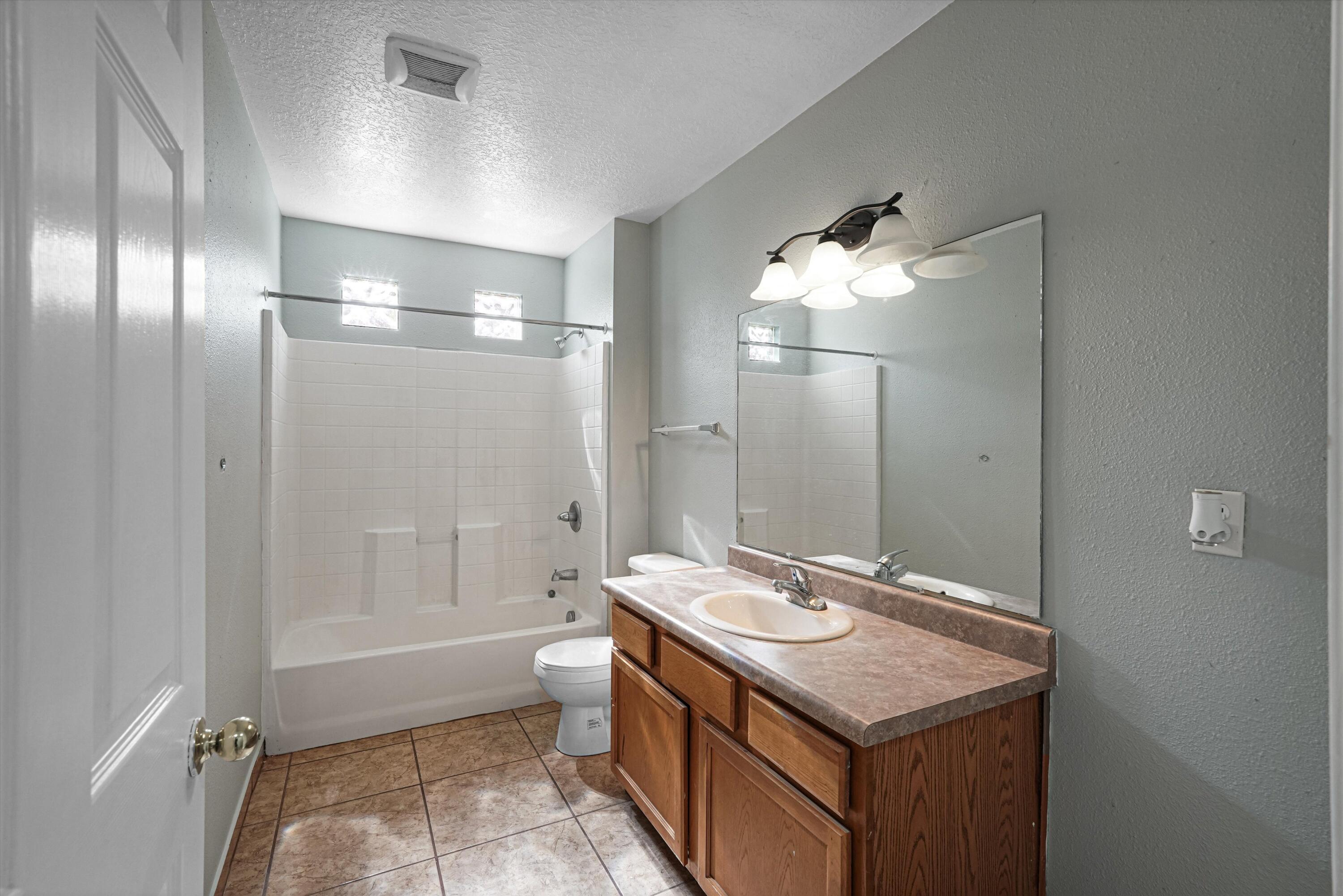 Photo 6 — 6427 Trujillo Road SW