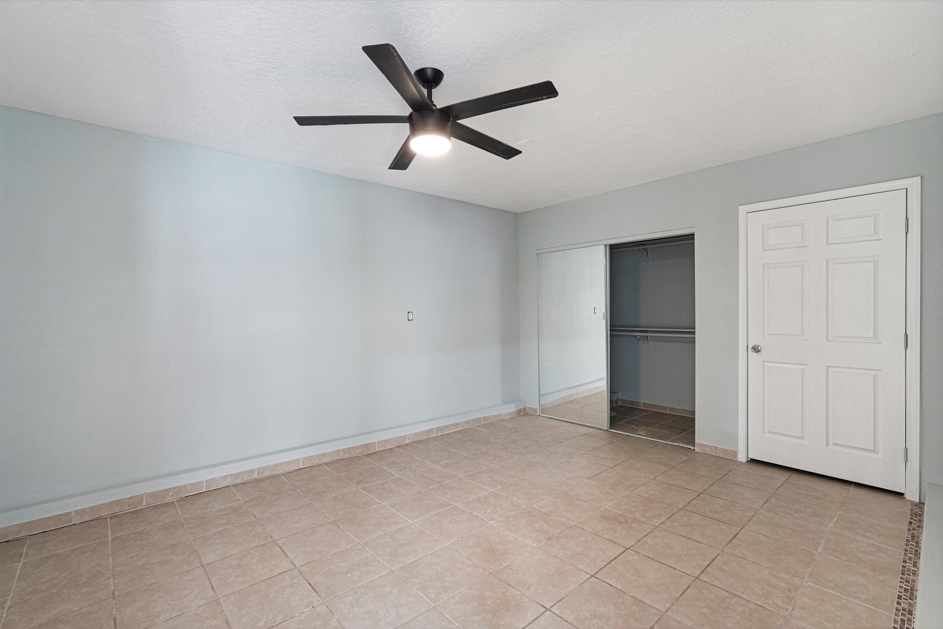 Photo 15 — 6427 Trujillo Road SW