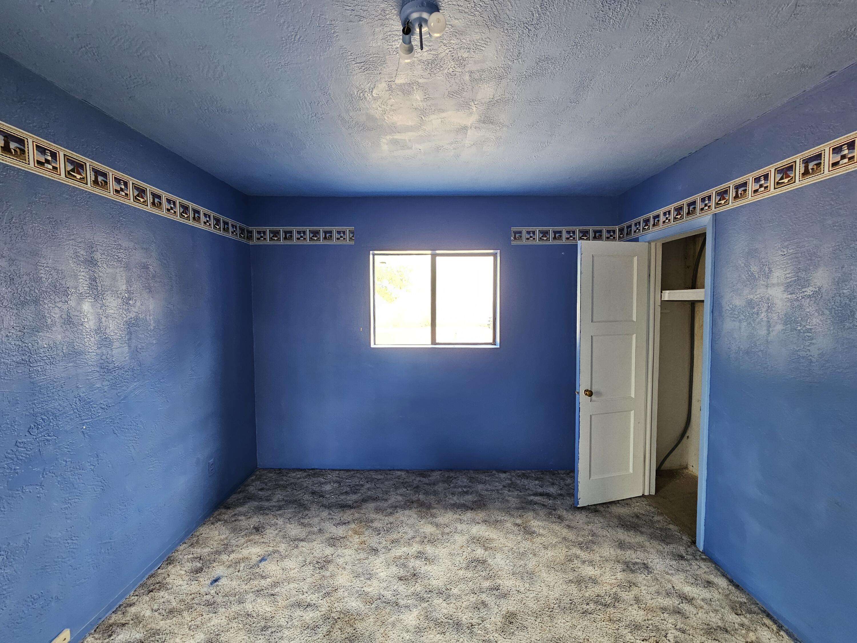 Photo 9 — 2109 Stanford Drive SE