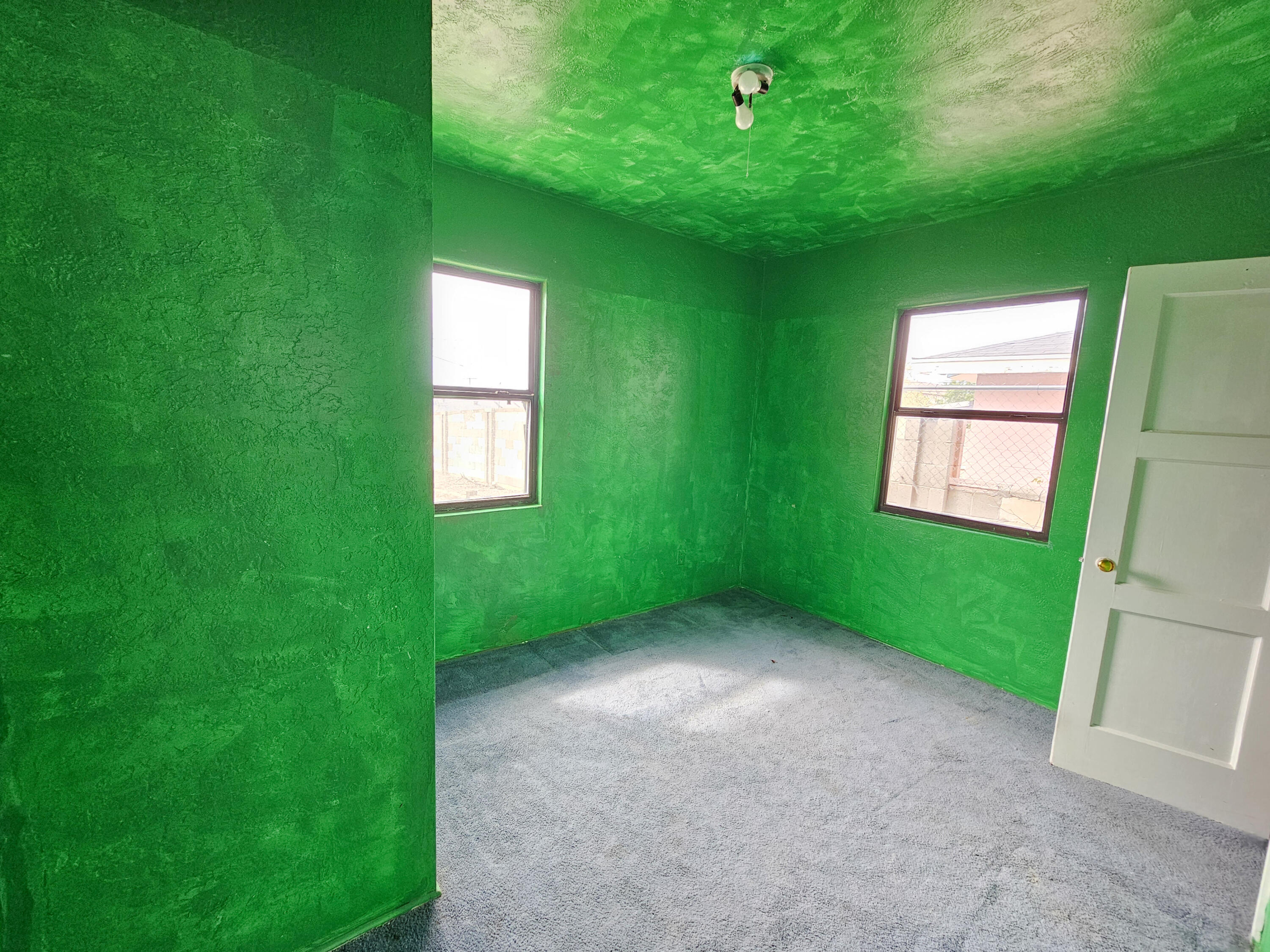 Photo 13 — 2109 Stanford Drive SE