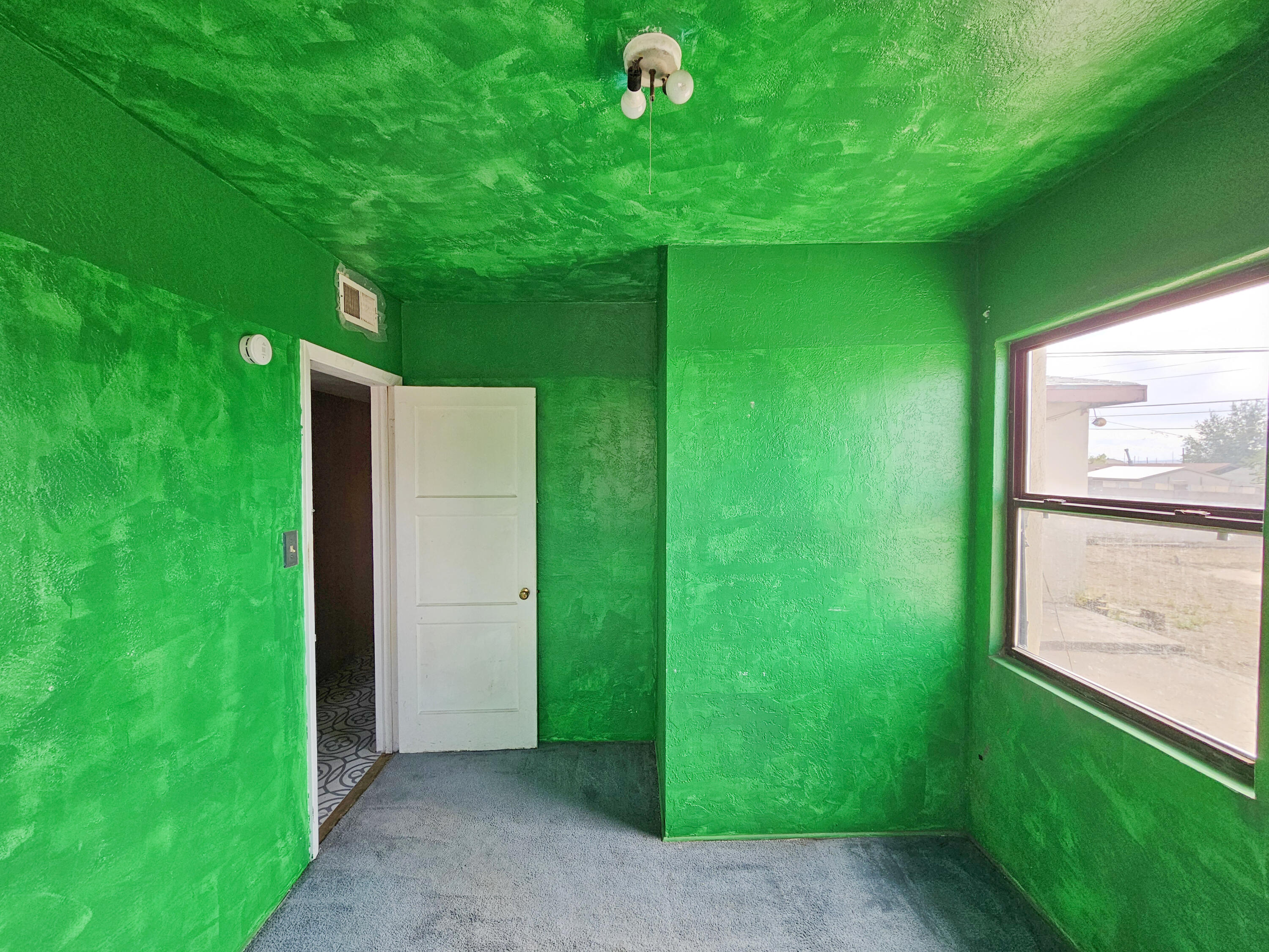 Photo 15 — 2109 Stanford Drive SE