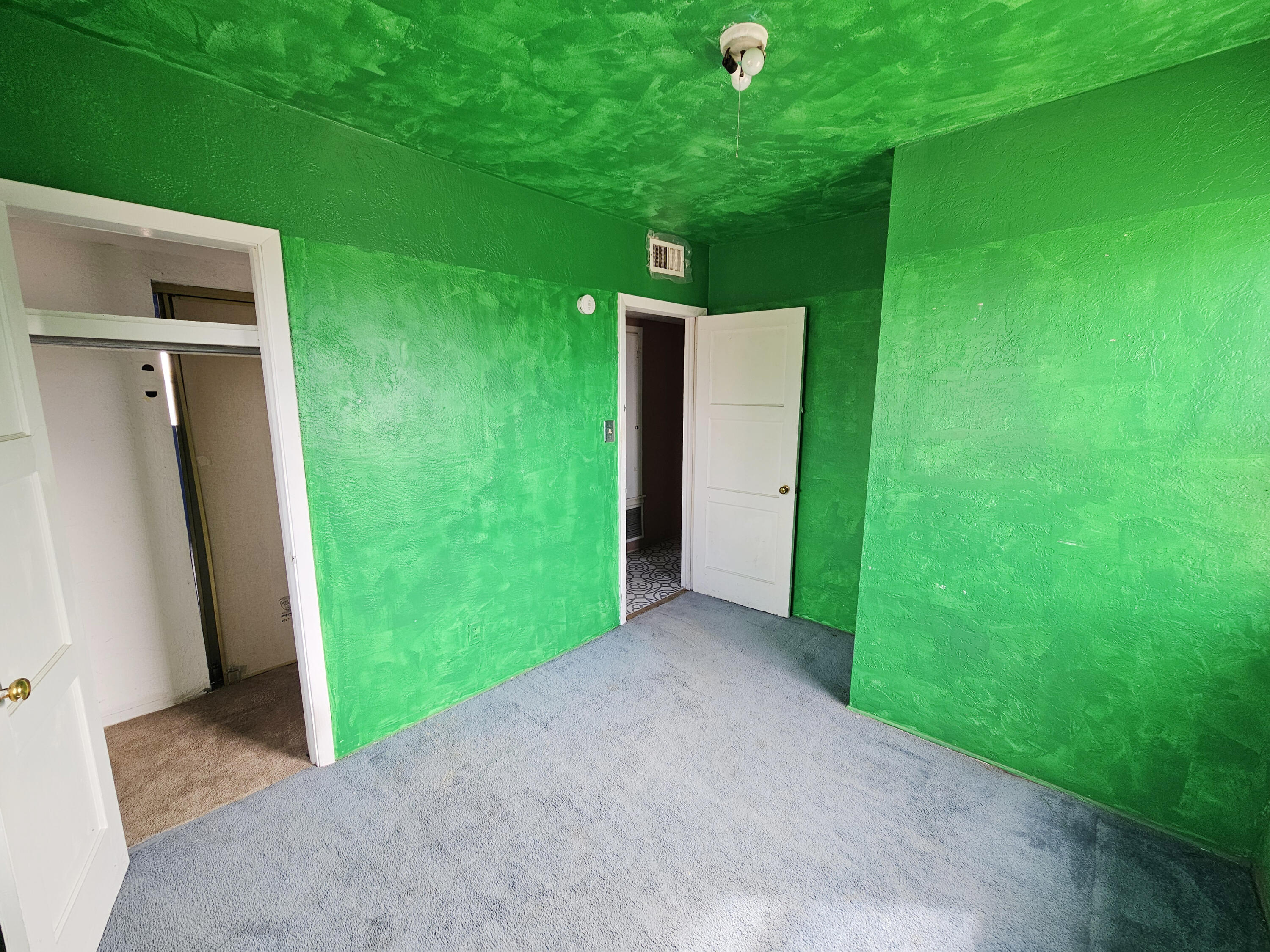 Photo 17 — 2109 Stanford Drive SE