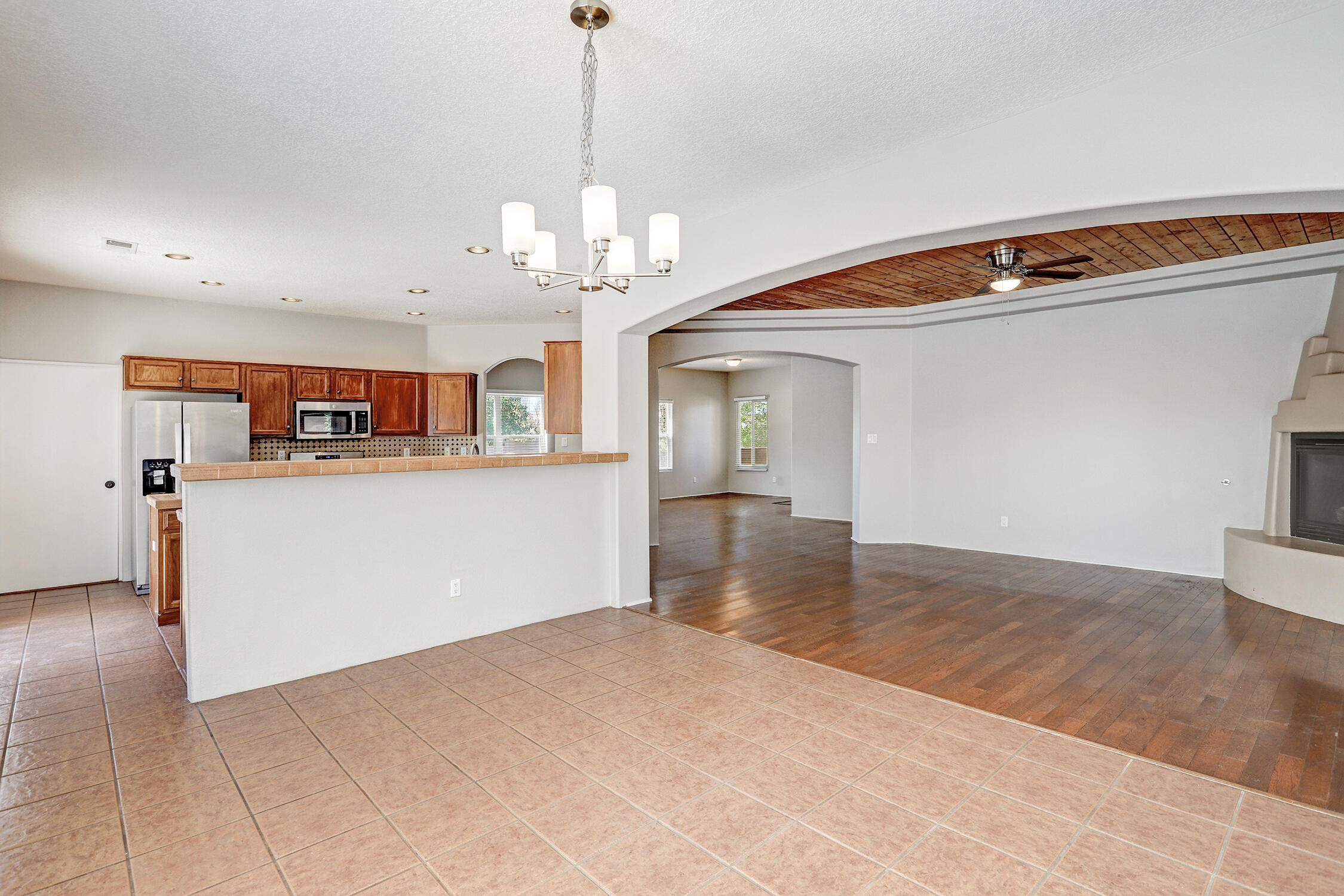 Photo 13 — 10400 Toscana Street NW