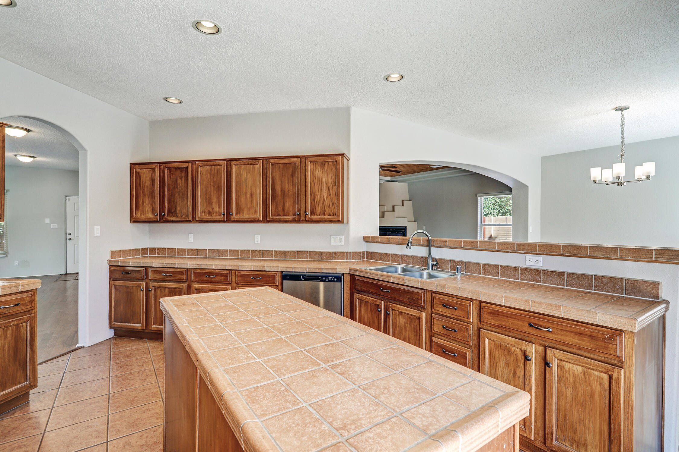Photo 16 — 10400 Toscana Street NW