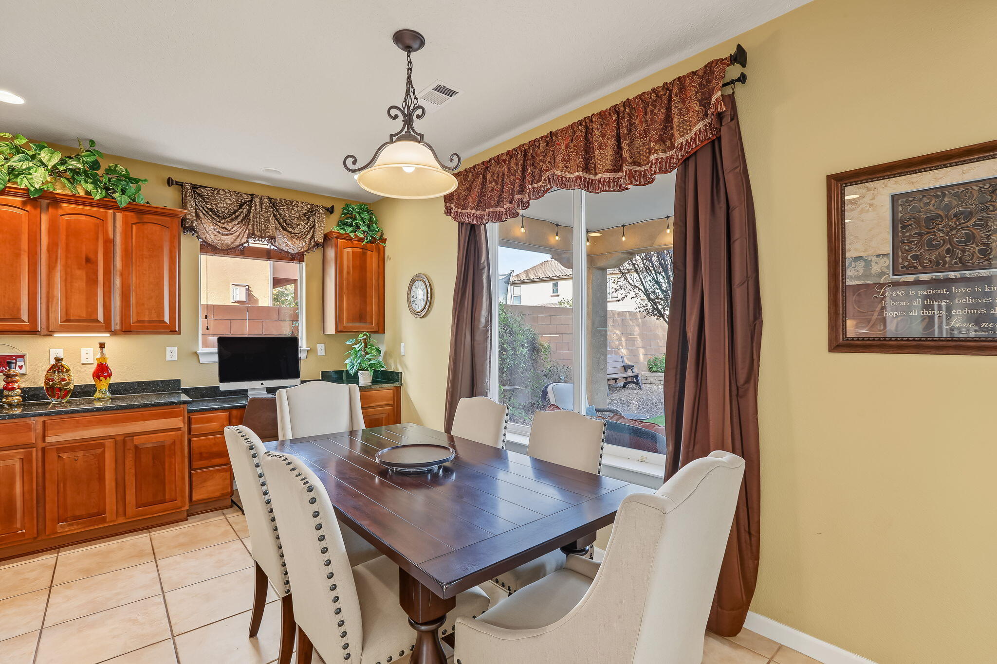 Photo 4 — 42 Los Miradores Drive NE