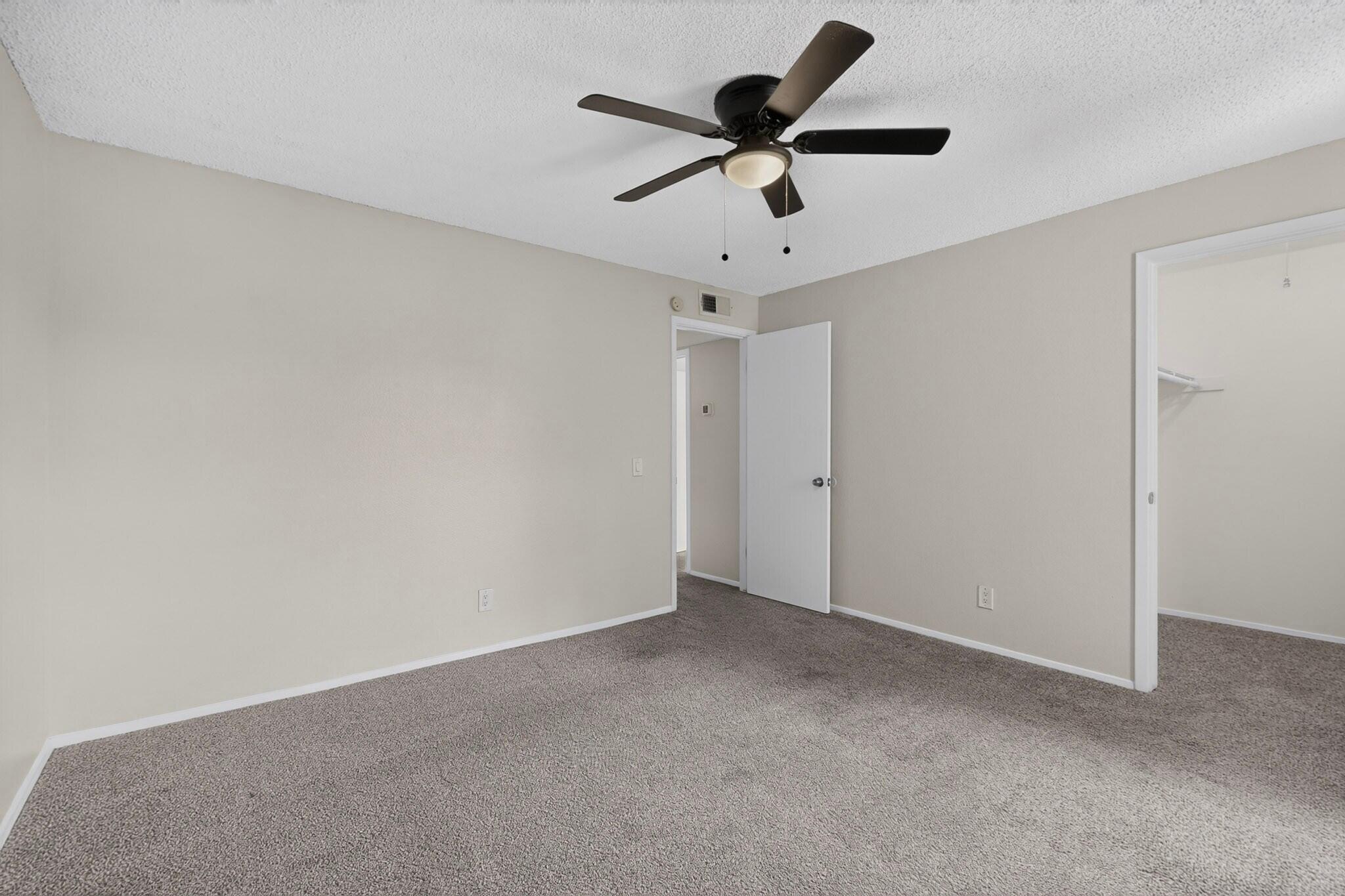 Photo 15 — 3845 Montgomery Boulevard NE APT 925