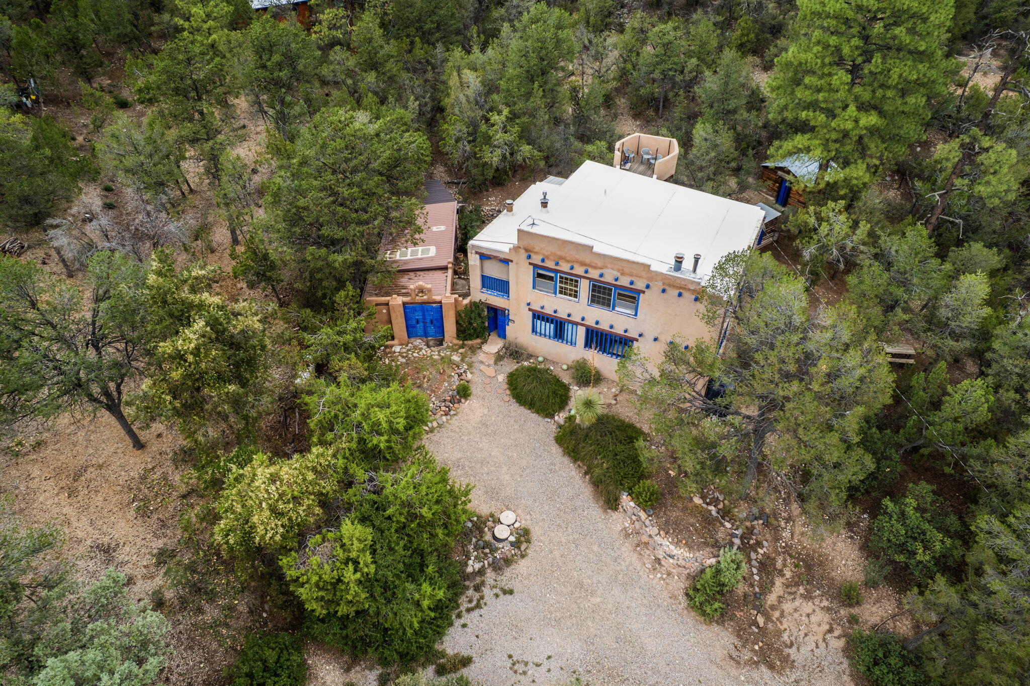 Photo 7 — 575 Redondo Road