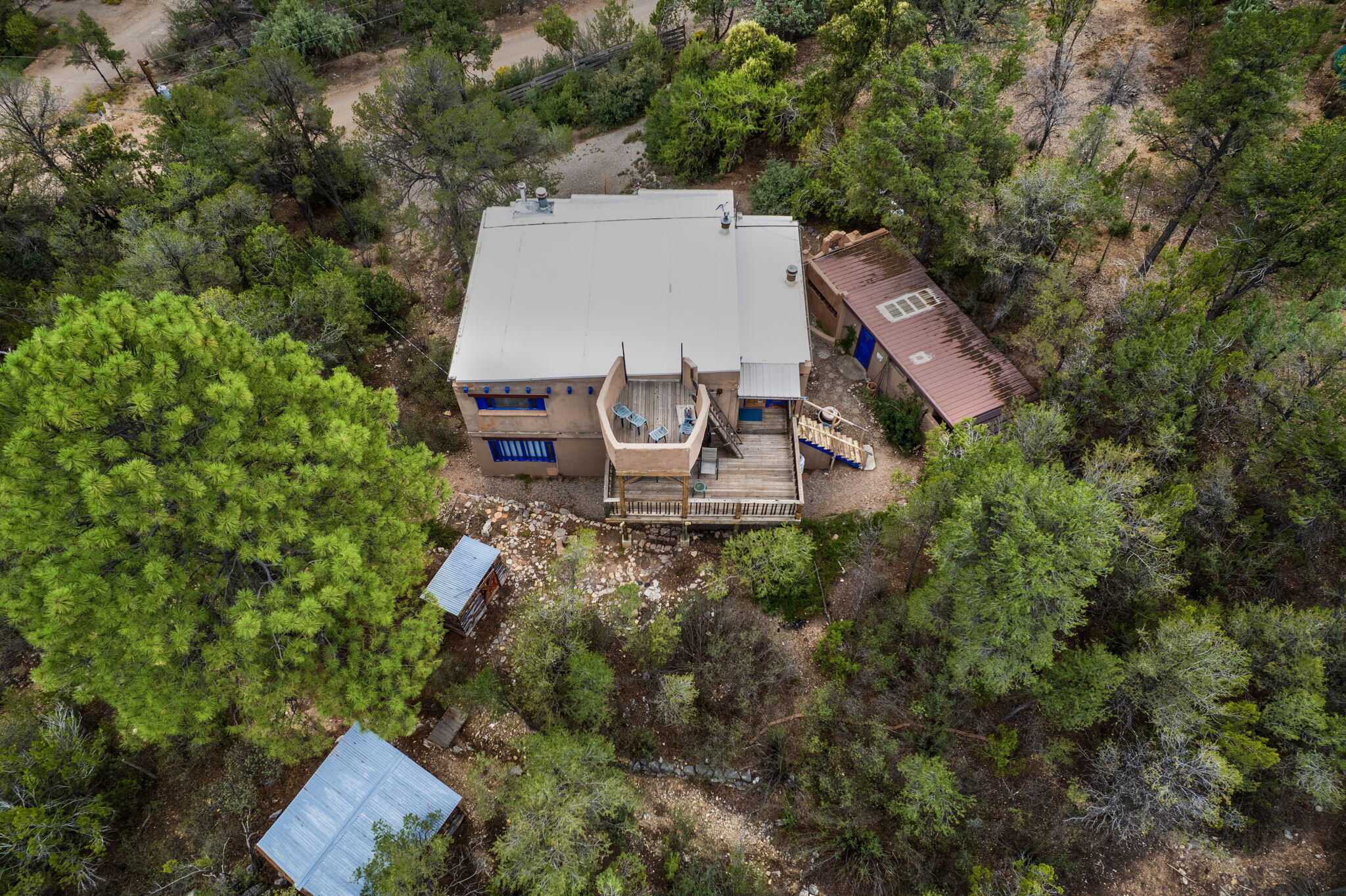 Photo 8 — 575 Redondo Road