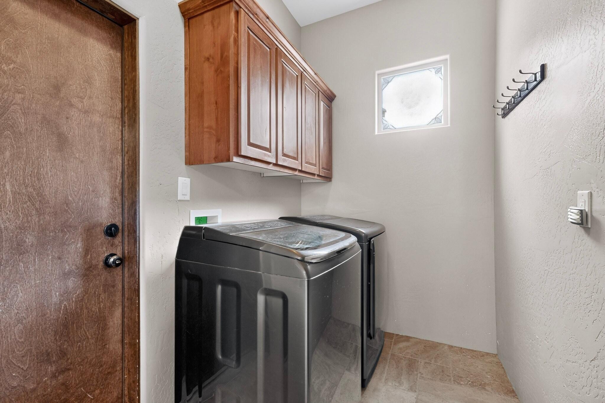 Photo 8 — 6530 Picardia Place NW