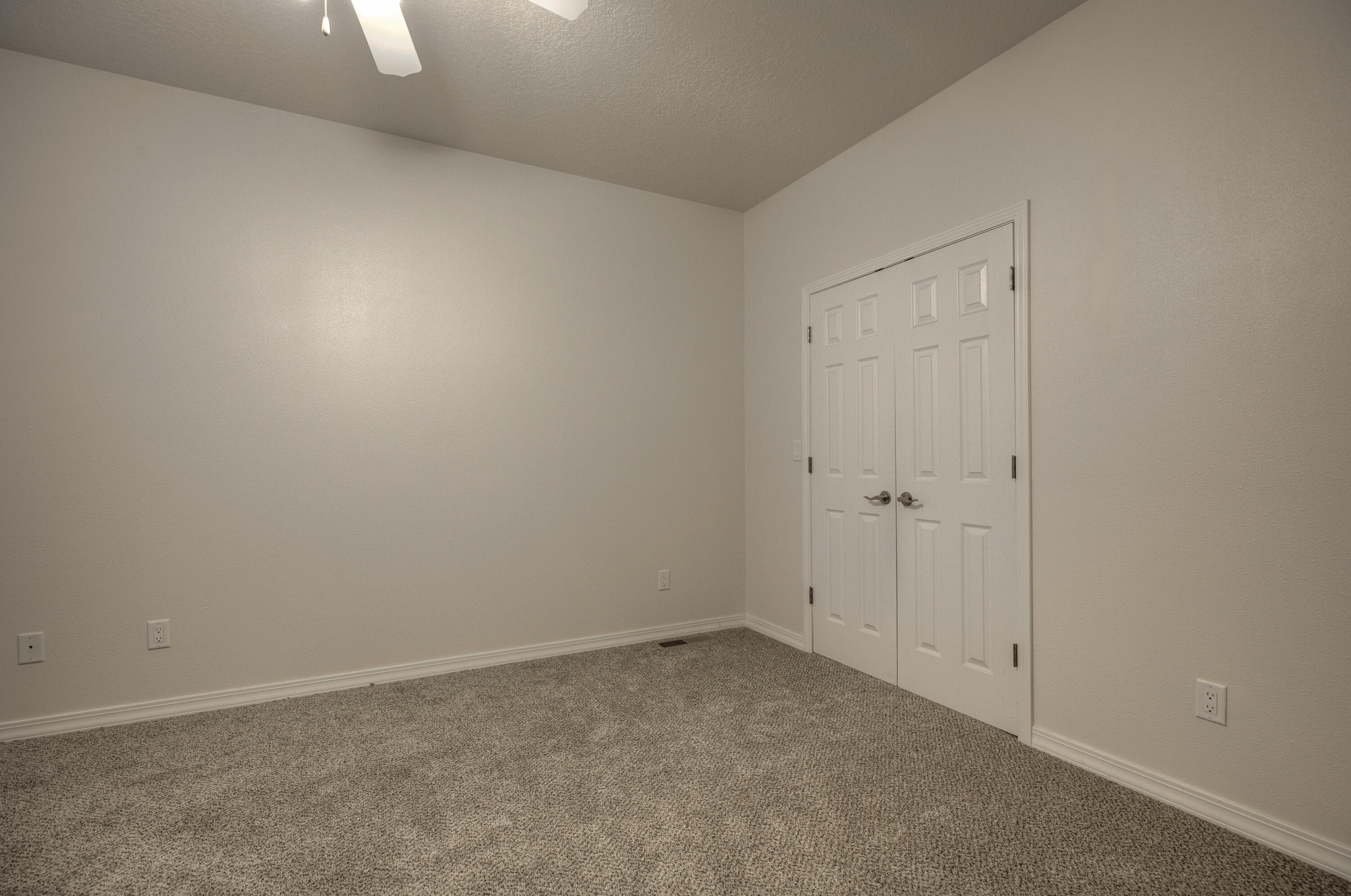 Photo 3 — 9120 Village Avenue NE