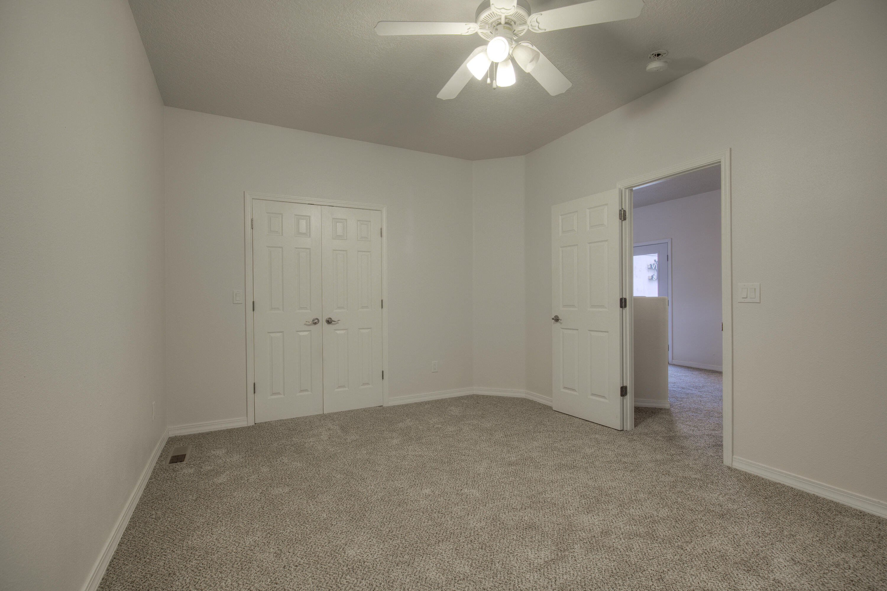 Photo 6 — 9120 Village Avenue NE