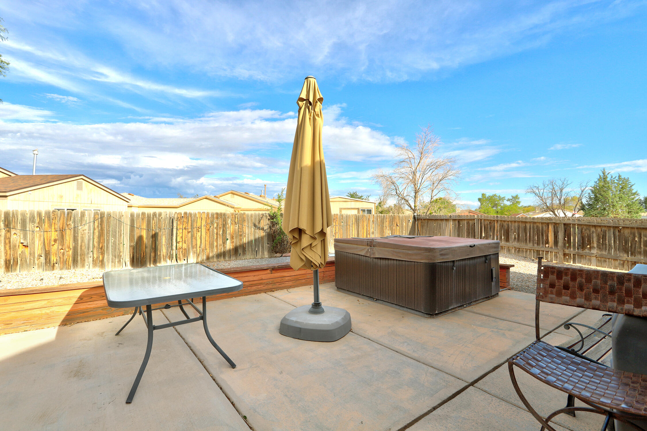 Photo 2 — 2176 High Desert Circle NE