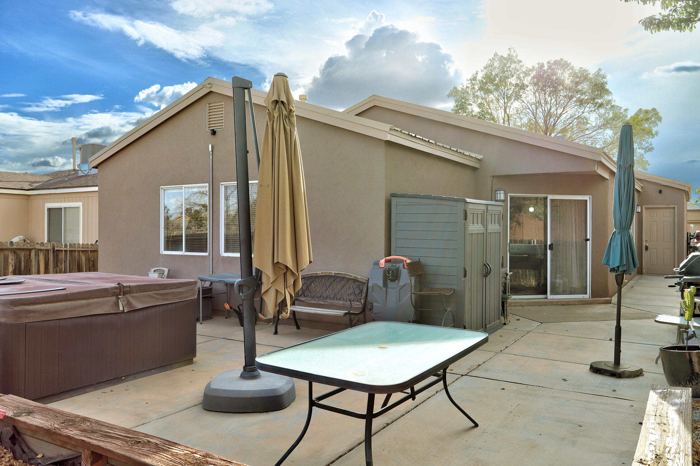 Photo 3 — 2176 High Desert Circle NE