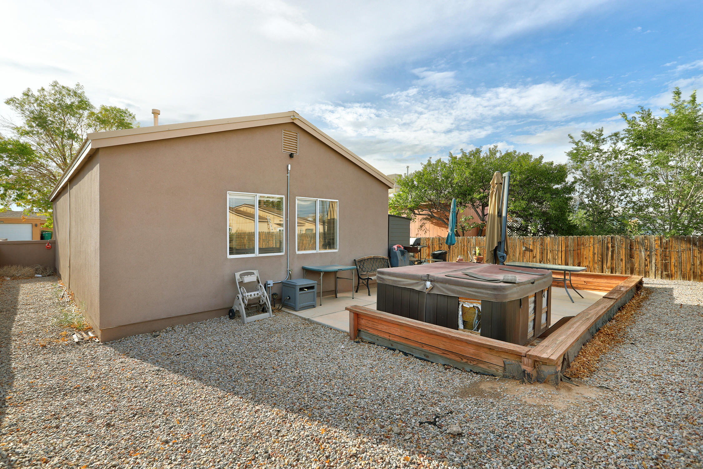 Photo 5 — 2176 High Desert Circle NE