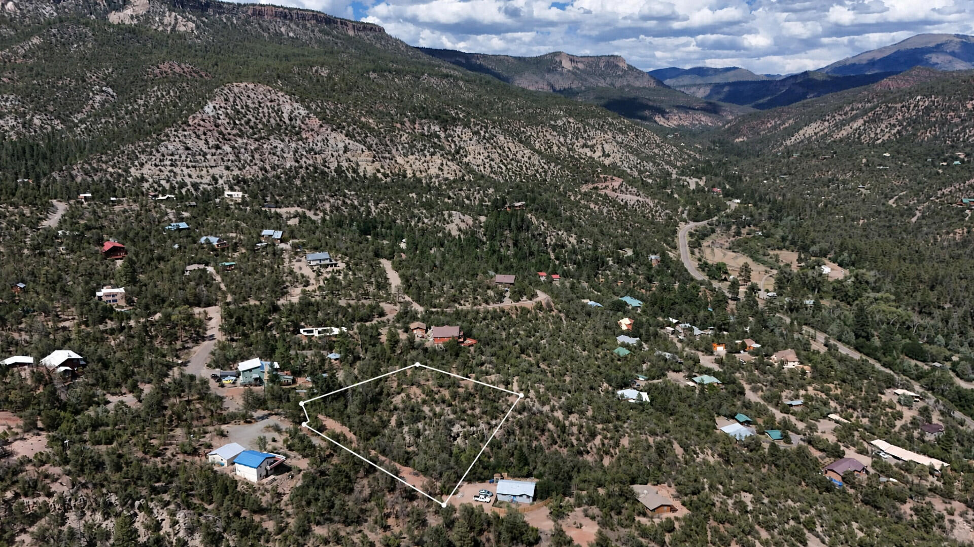  Oso Place, Jemez Springs, NM 87025