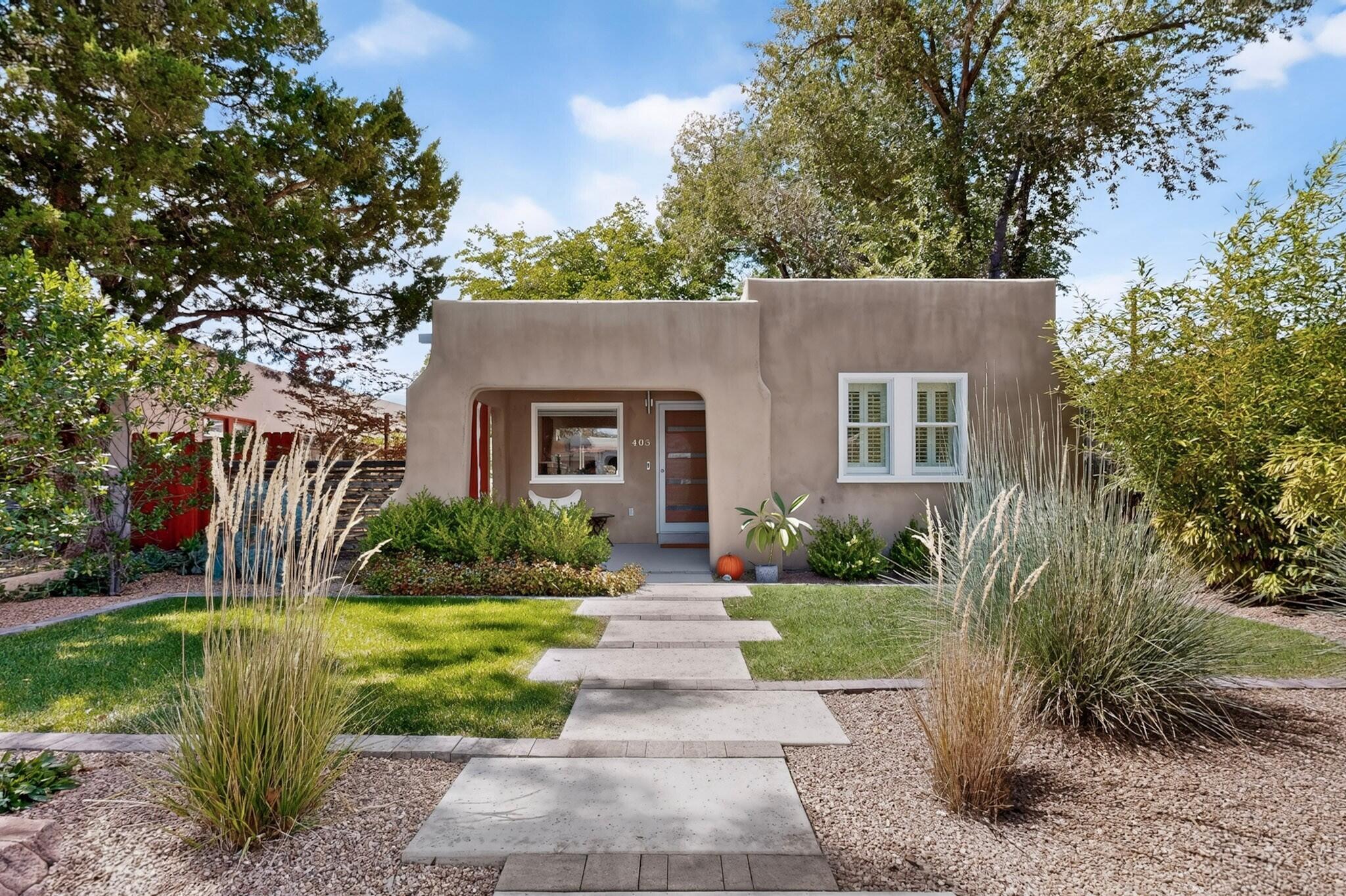 405 Amherst Drive NE, Albuquerque, NM 87106
