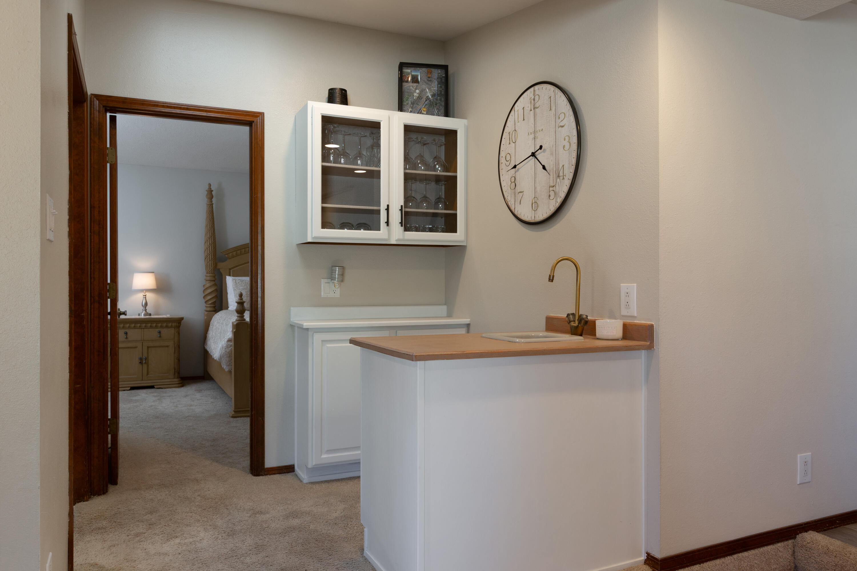 Photo 13 — 9618 Freedom Way NE