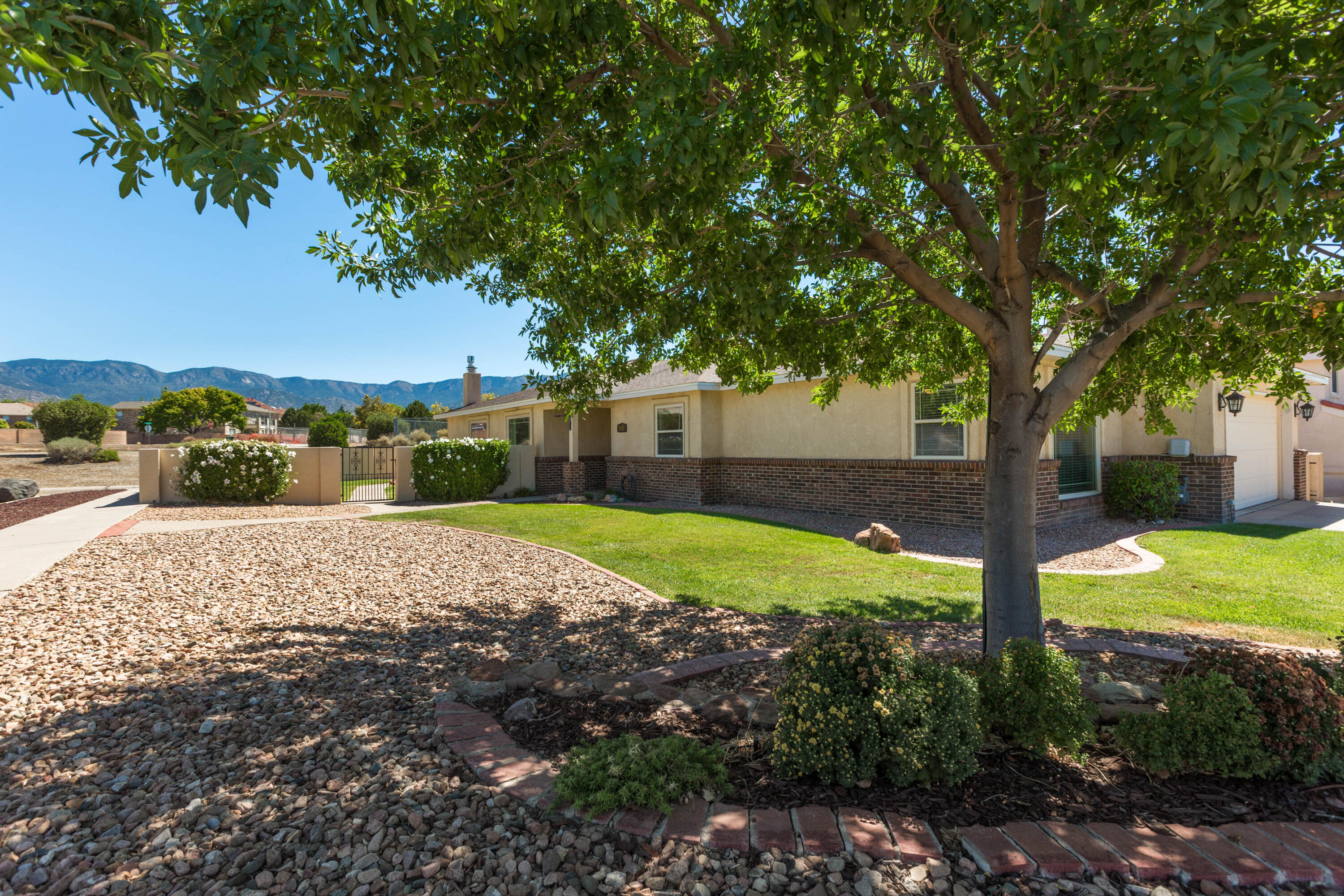 Photo 6 — 9618 Freedom Way NE