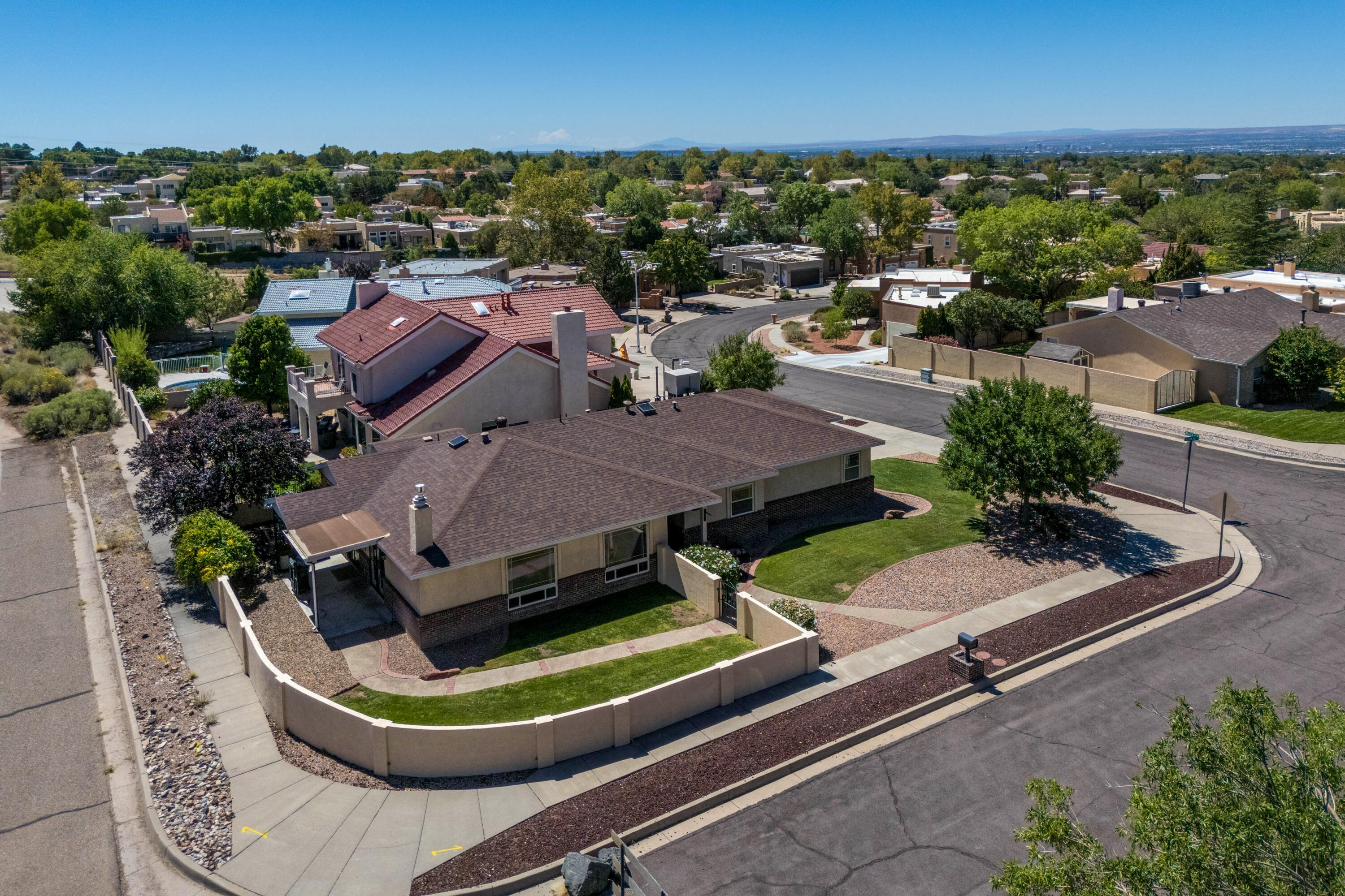 Photo 7 — 9618 Freedom Way NE