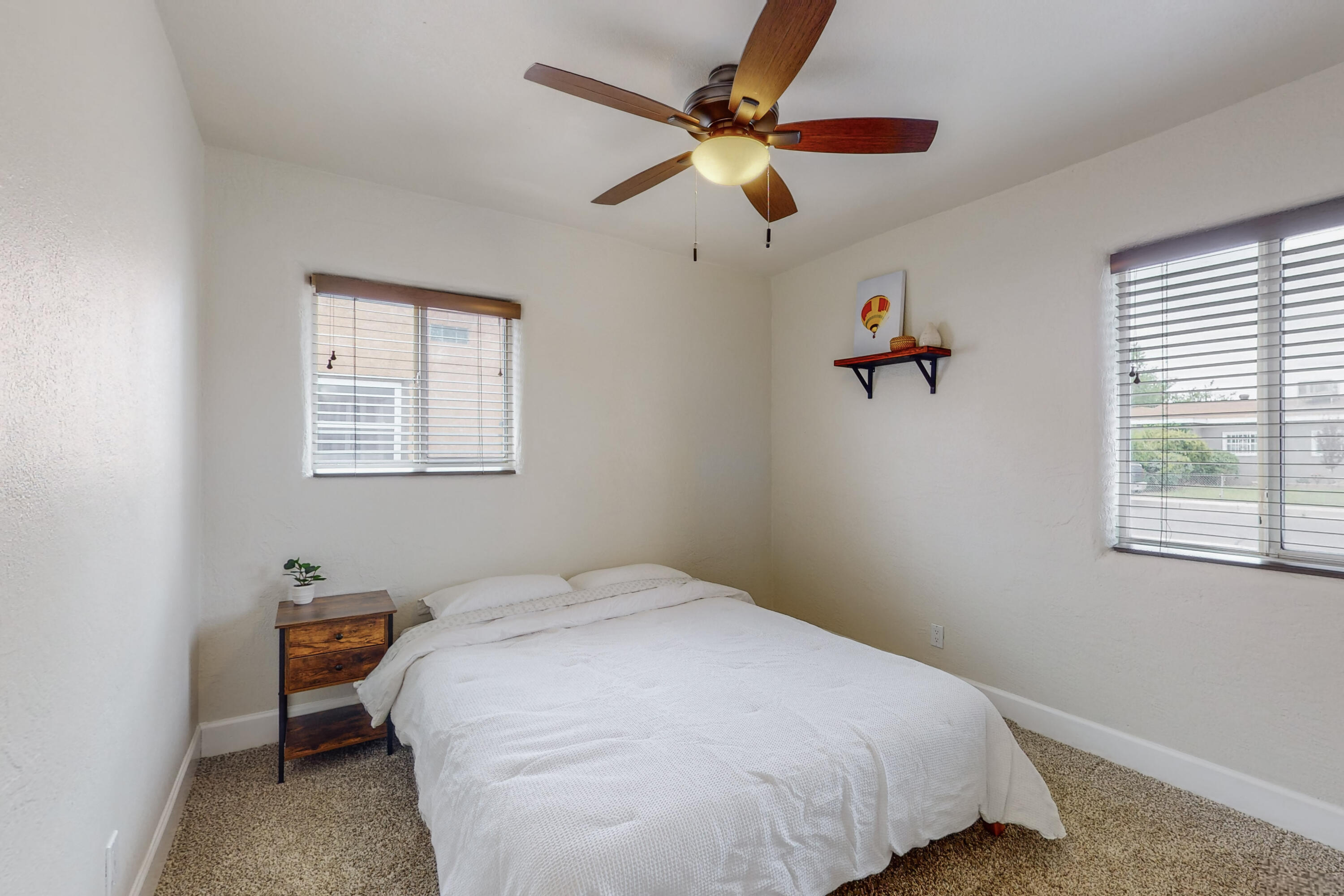 Photo 4 — 527 Gene Avenue NW