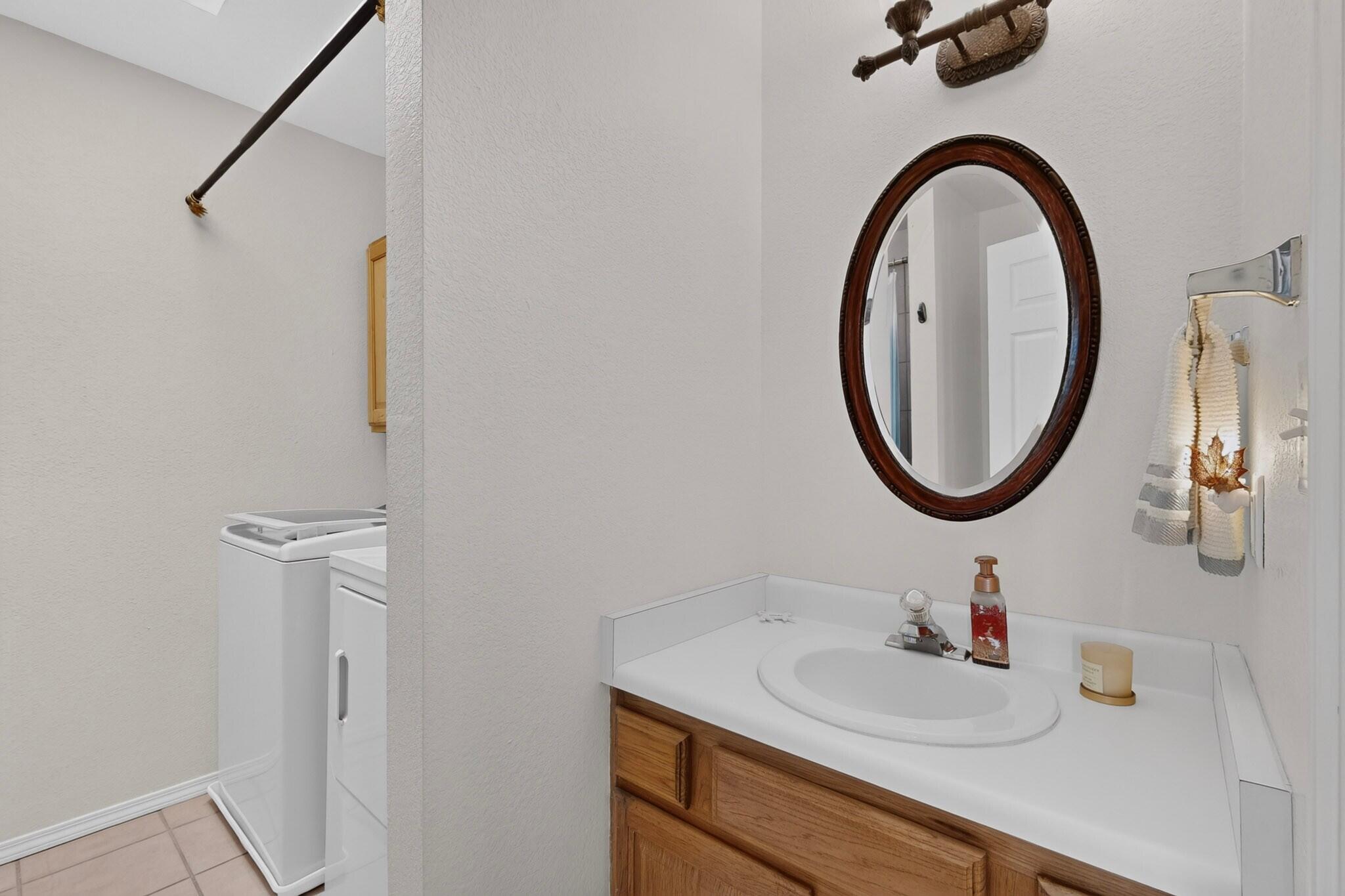Photo 4 — 4701 Morris Street NE APT 2004