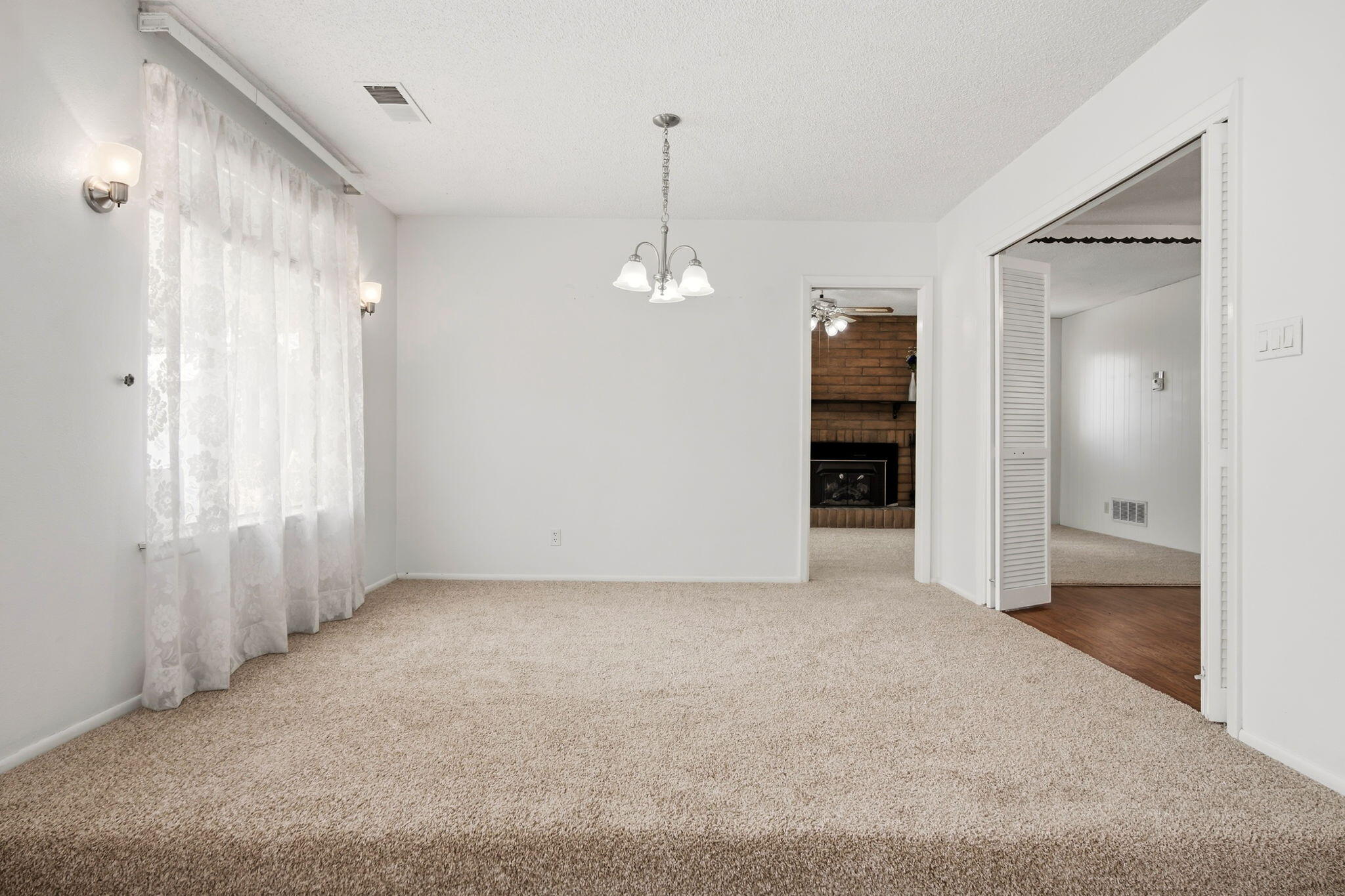Photo 11 — 4108 Leon Grande Avenue SE