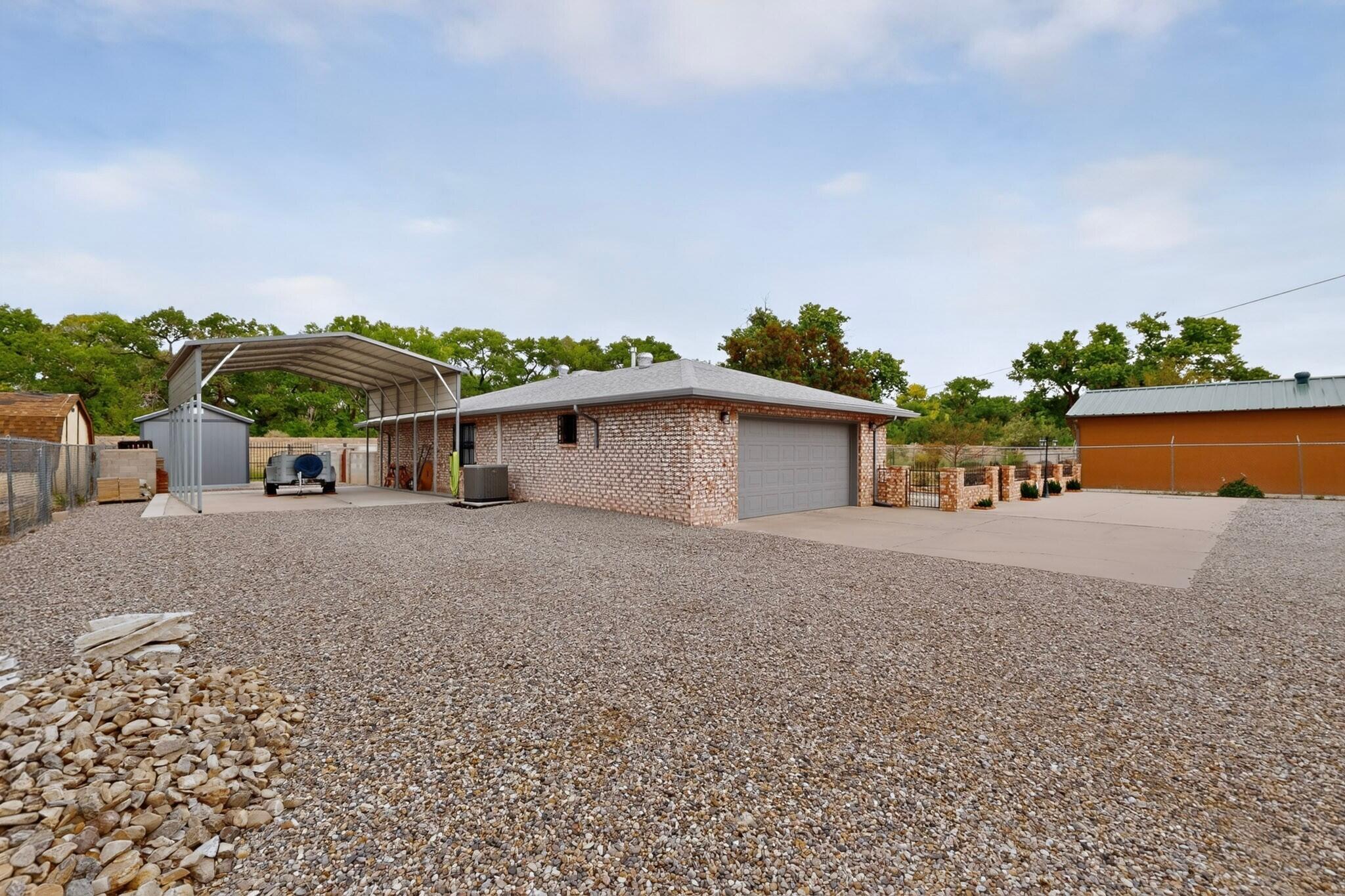 Photo 12 — 1502 La Vega Drive SW