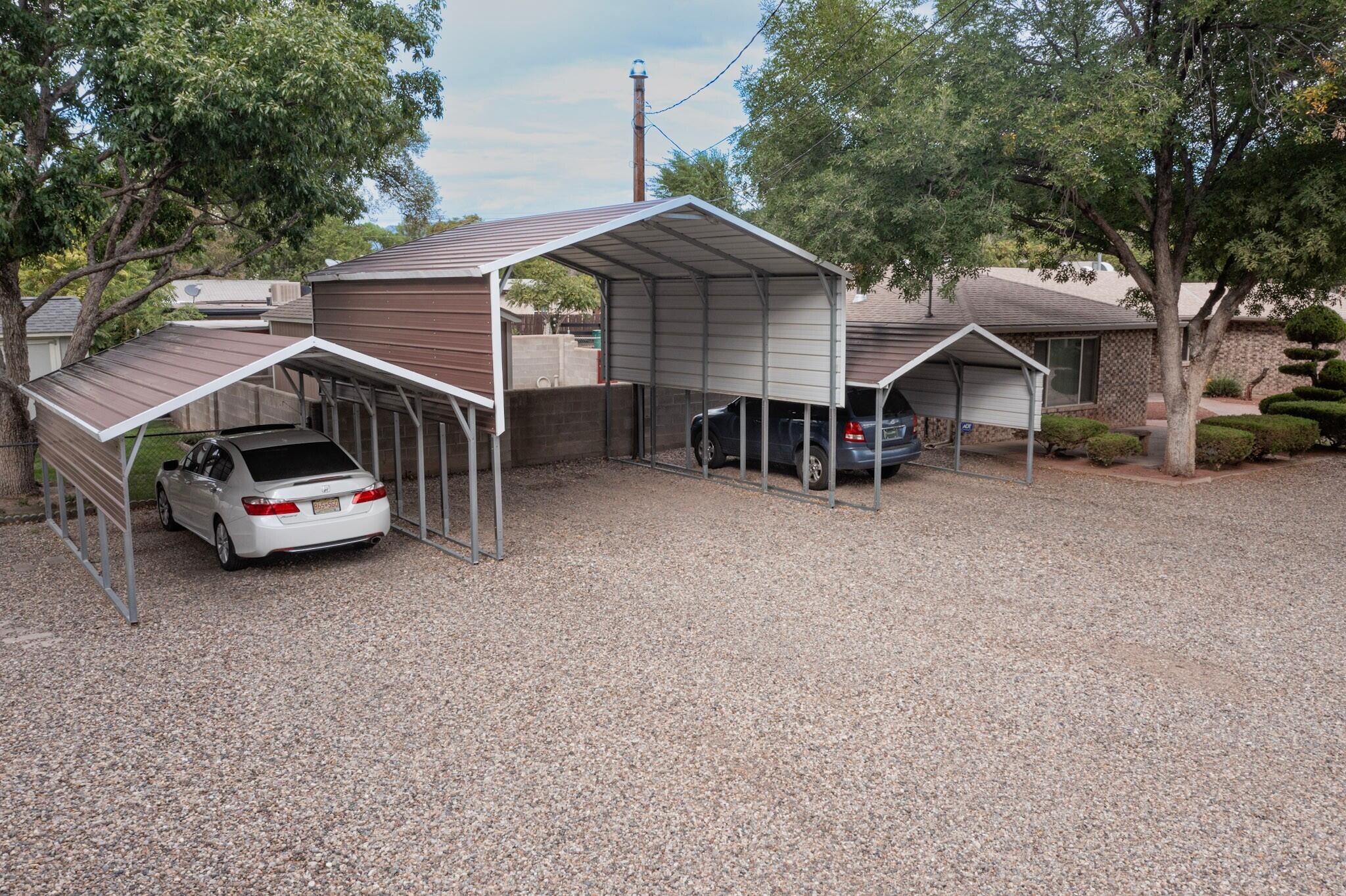Photo 9 — 1502 La Vega Drive SW