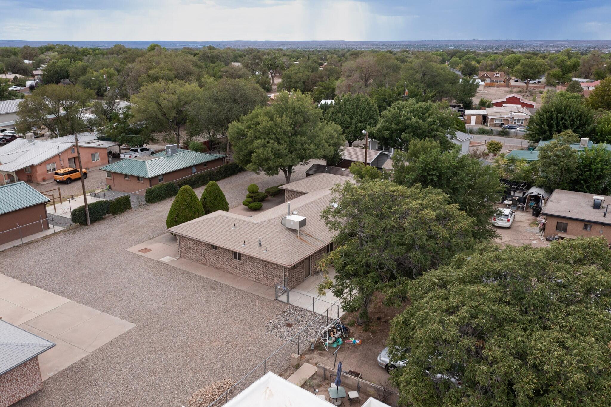 Photo 3 — 1502 La Vega Drive SW