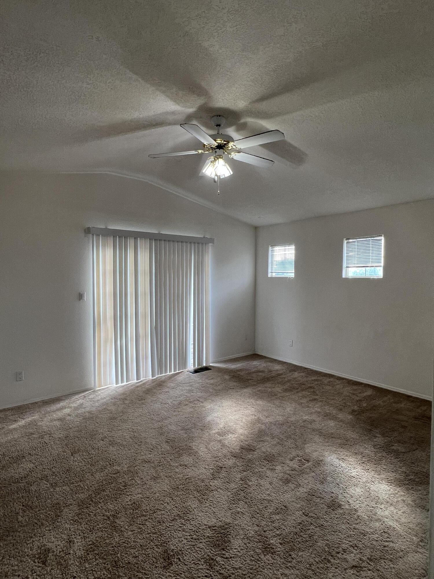 Photo 11 — 7316 Peregrine Road NE