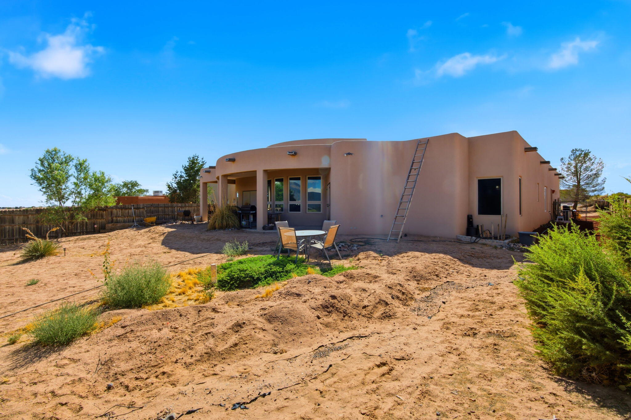 Photo 12 — 1716 Shoshone Trail NE