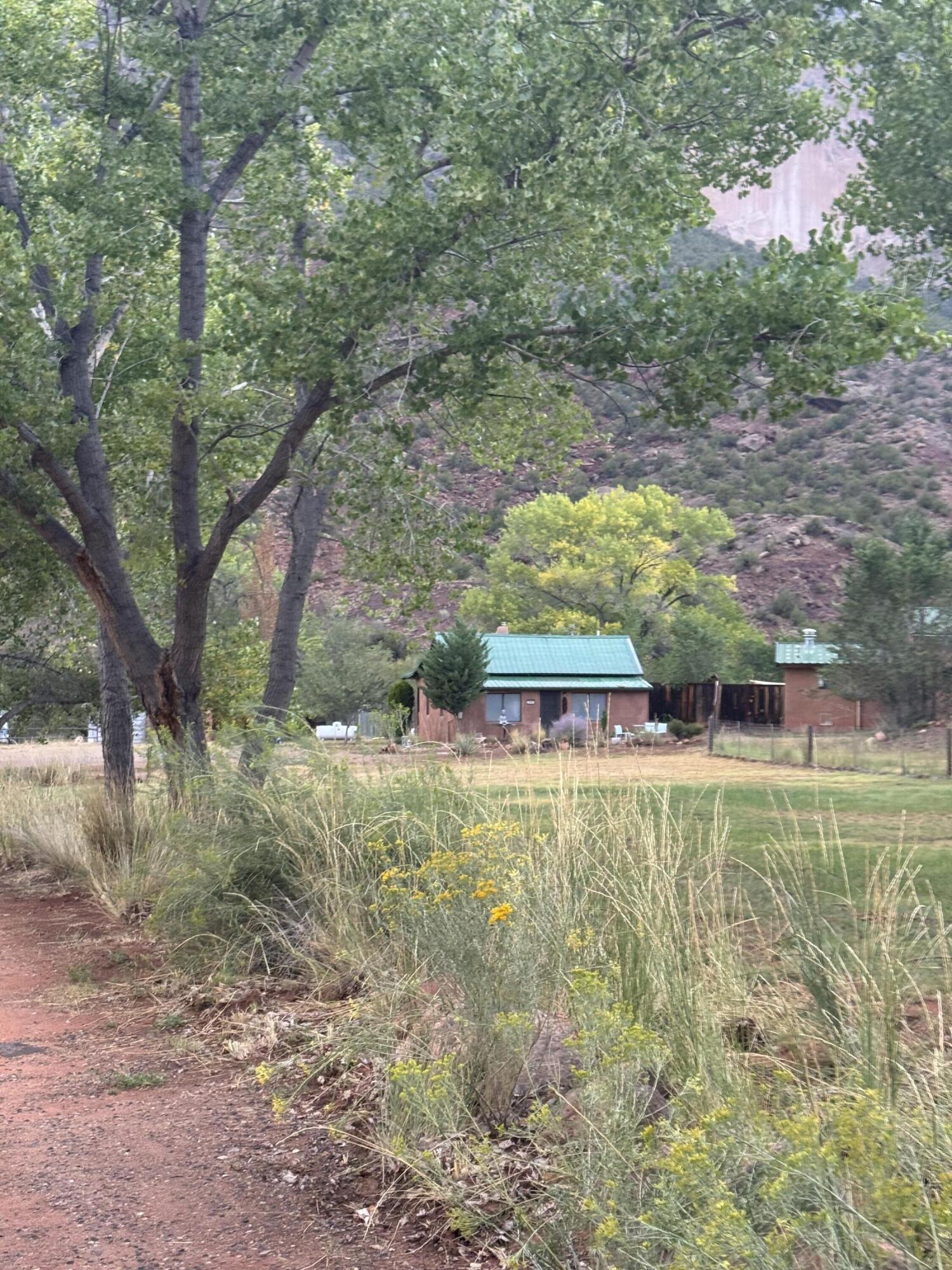 Photo 9 — 16443 Highway 4