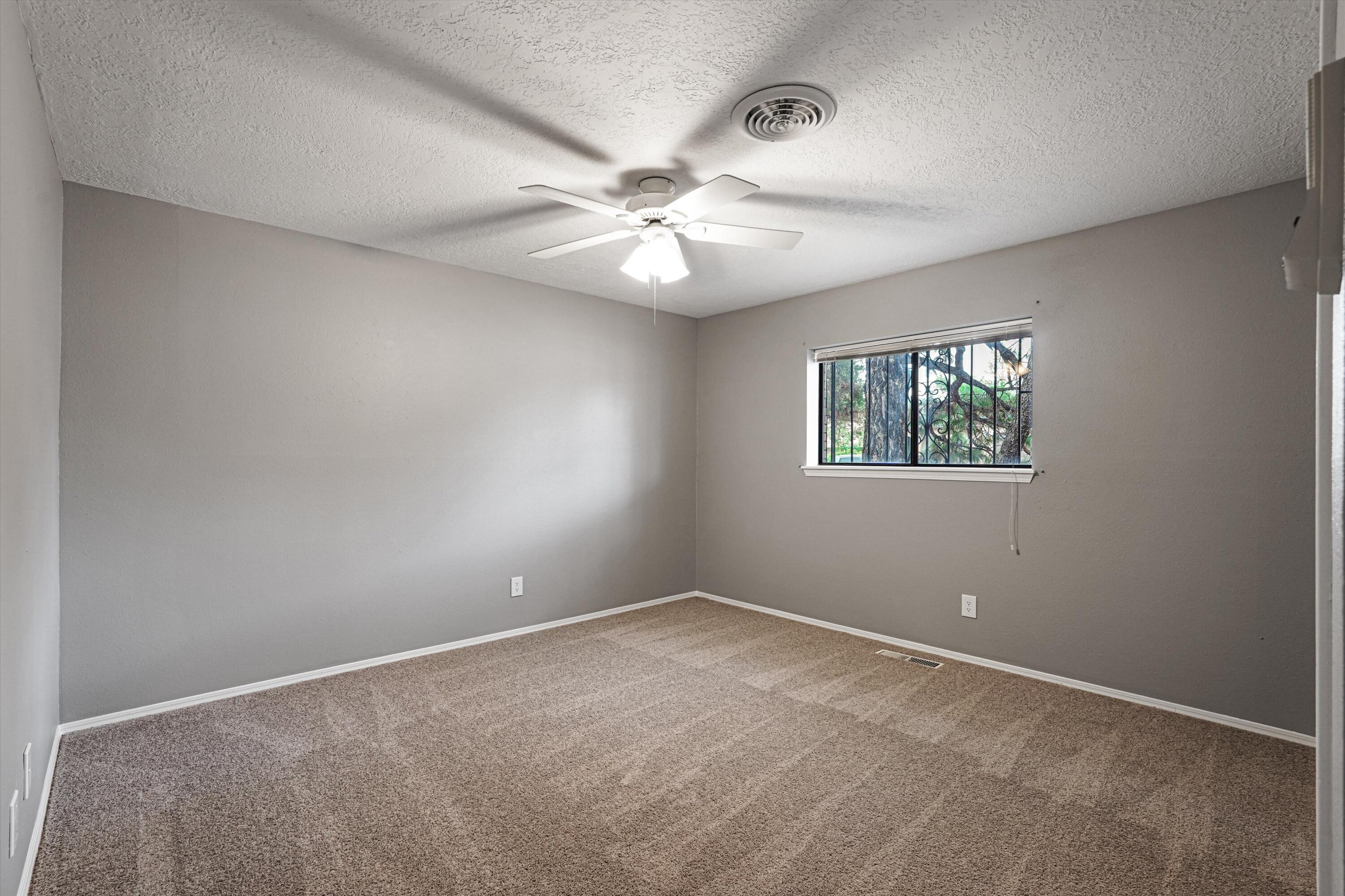 Photo 18 — 5337 Ironwood Drive NW