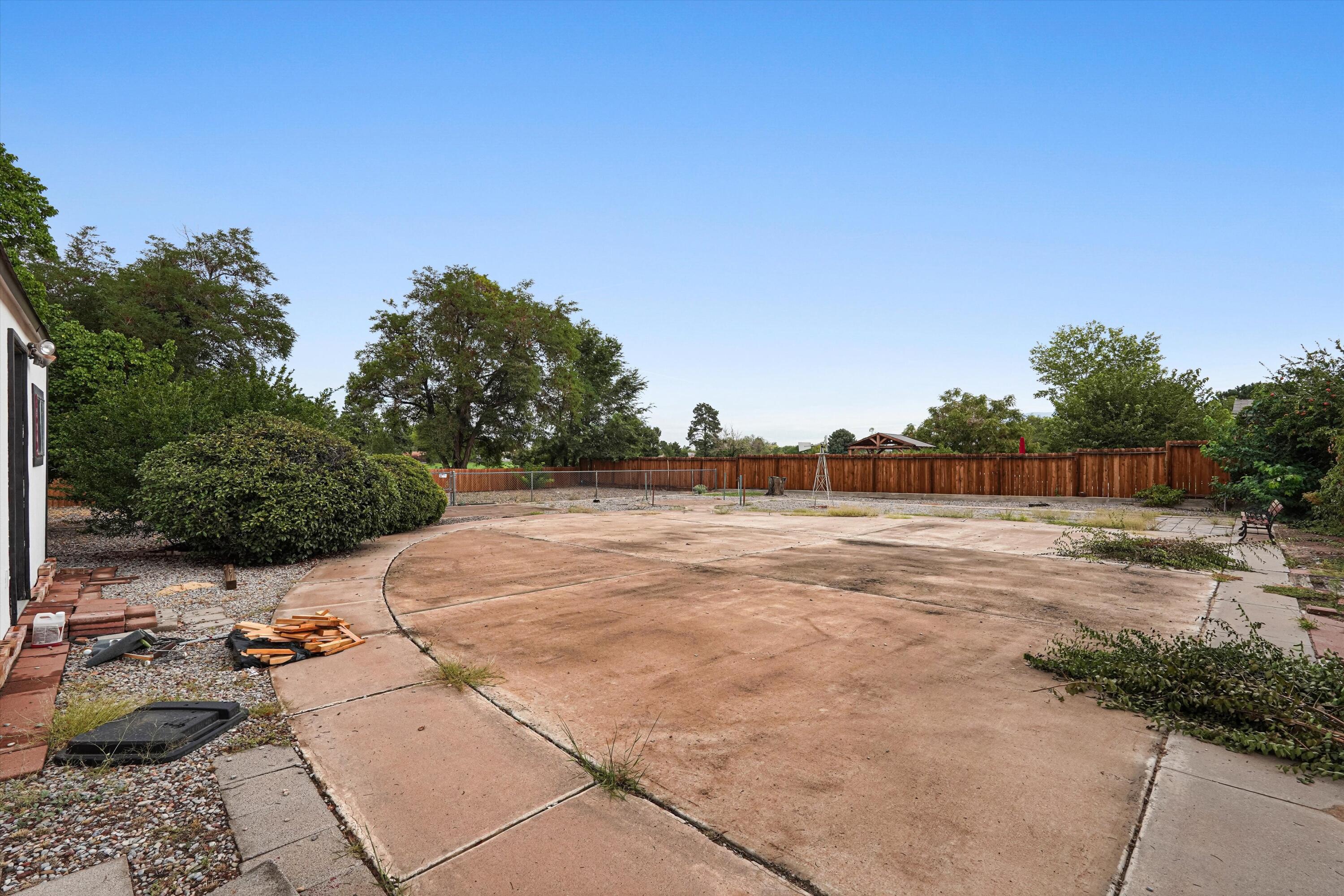Photo 8 — 5337 Ironwood Drive NW