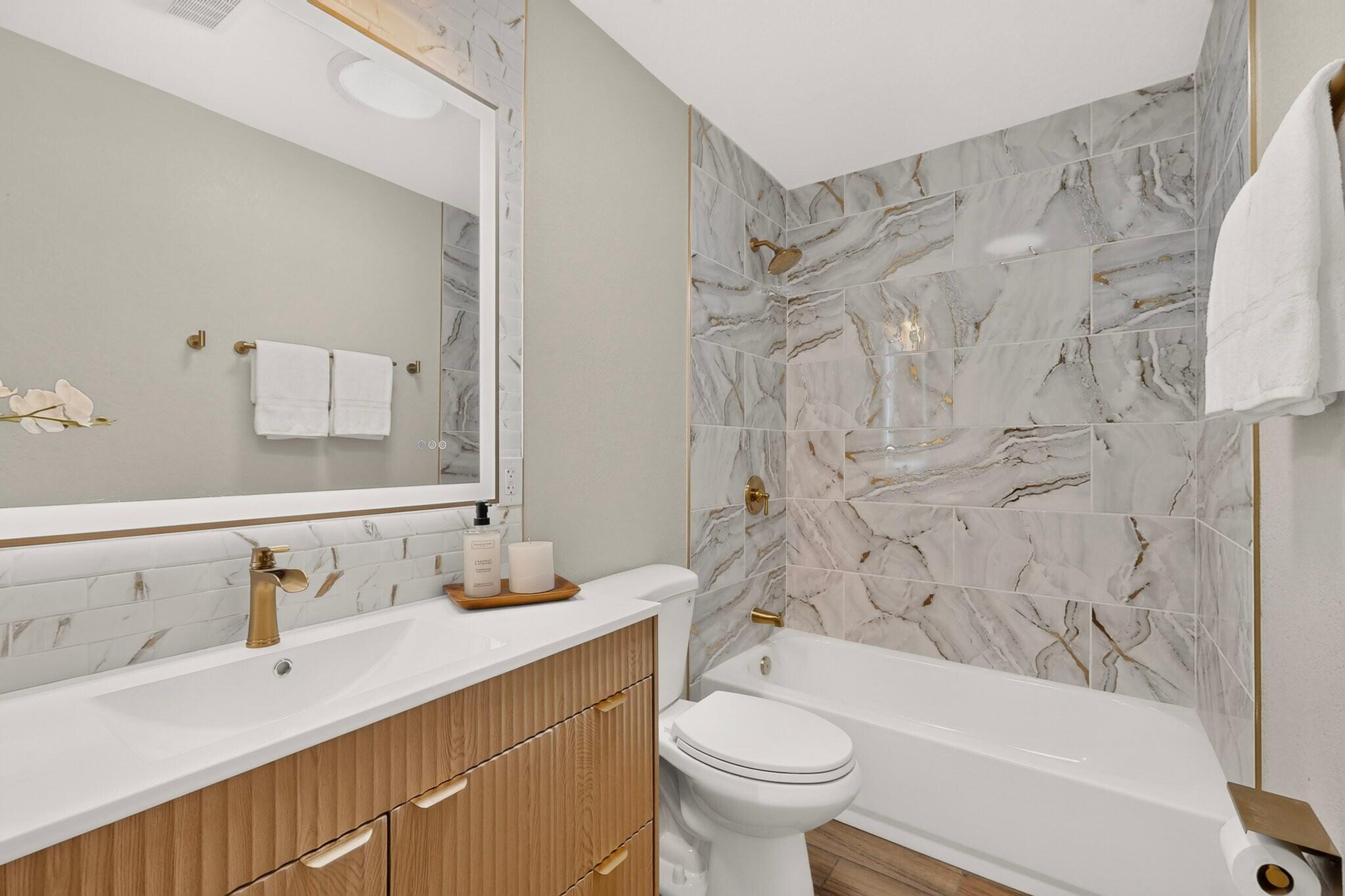Photo 15 — 2438 Hendola Drive NE