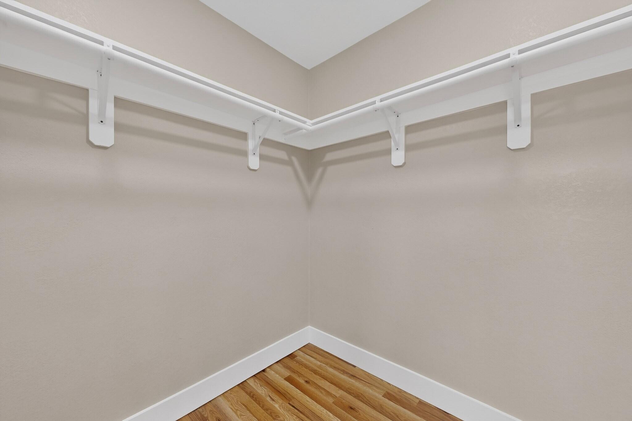 Photo 8 — 2438 Hendola Drive NE