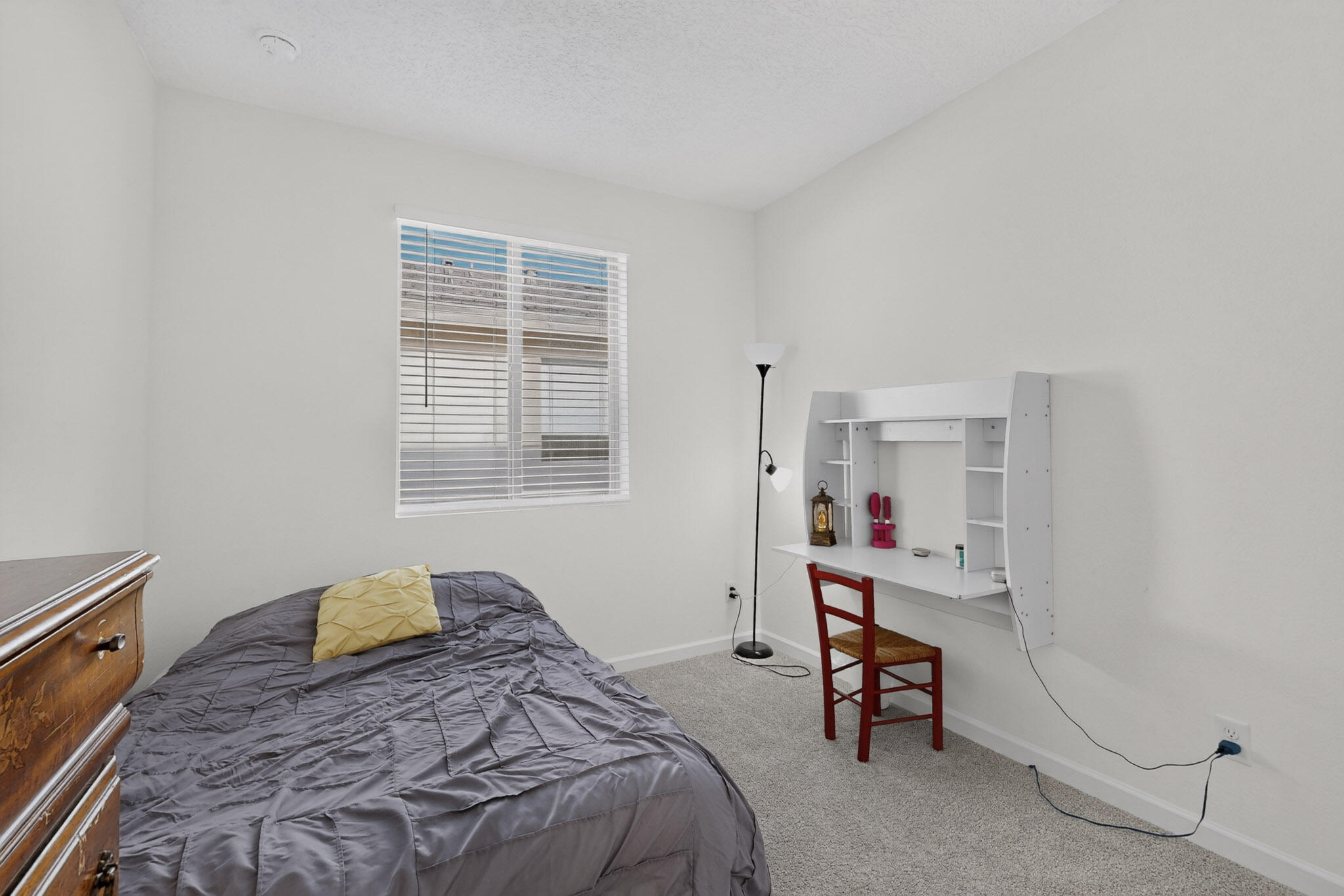 Photo 13 — 1445 Valle De Colores Street NW
