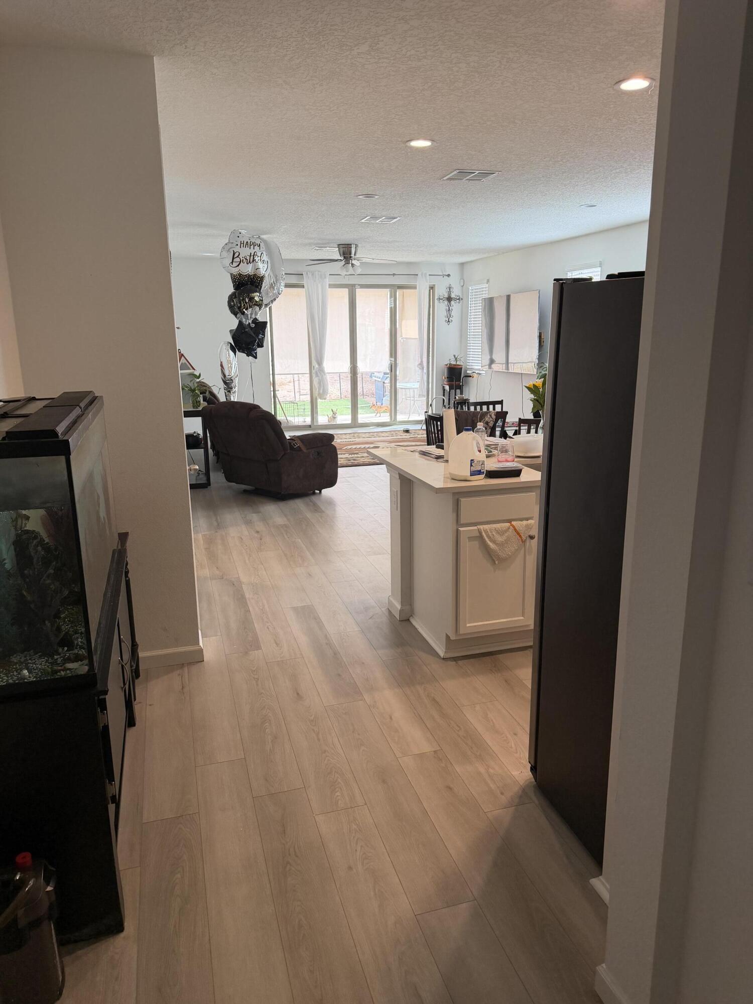 Photo 7 — 1445 Valle De Colores Street NW