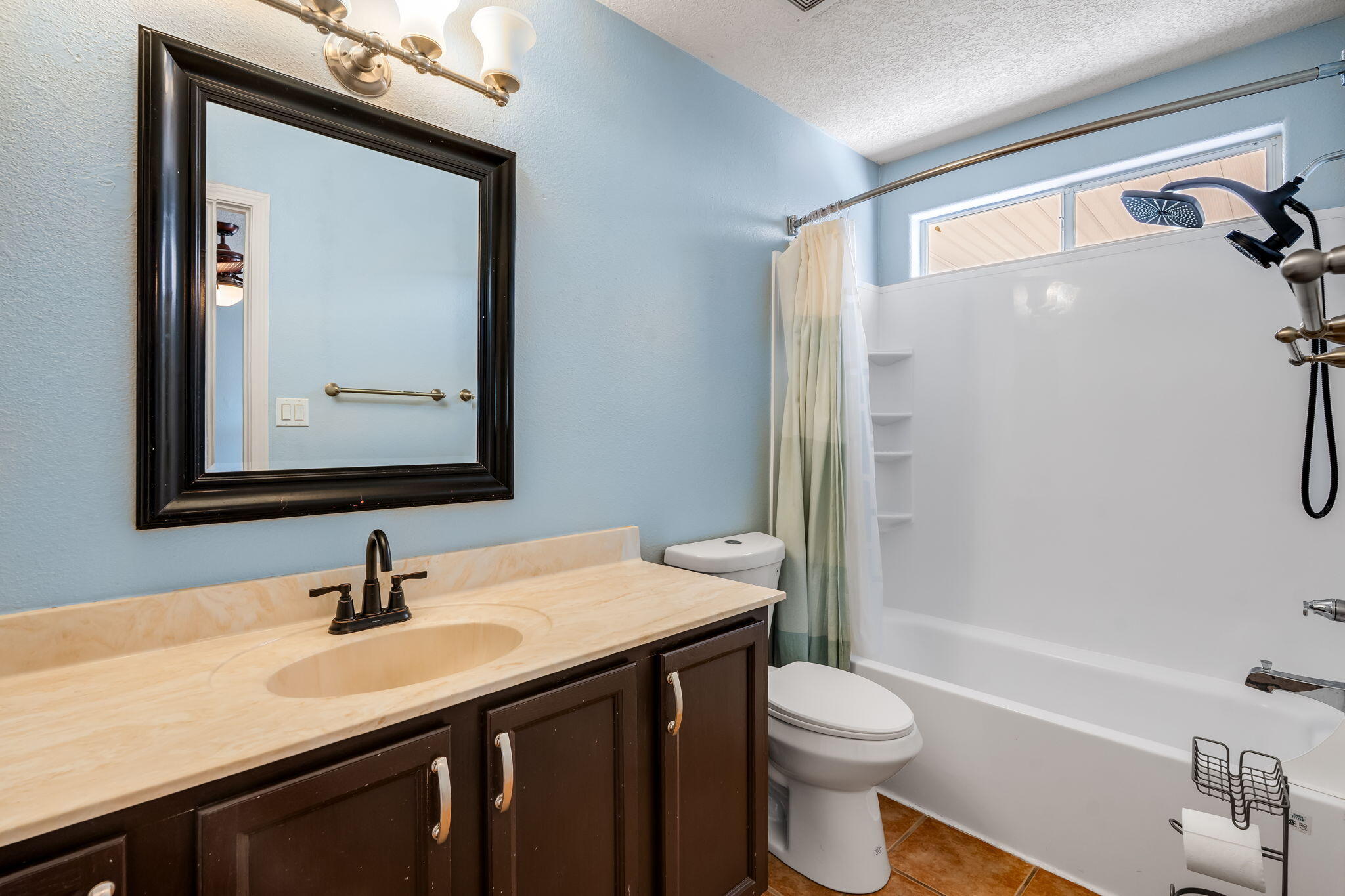 Photo 19 — 8211 Wolverine Drive NW