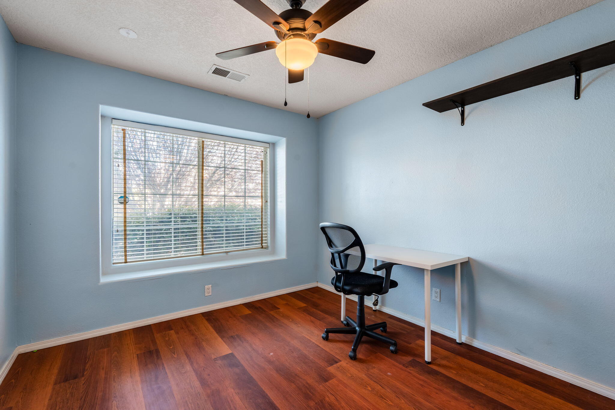 Photo 16 — 8211 Wolverine Drive NW