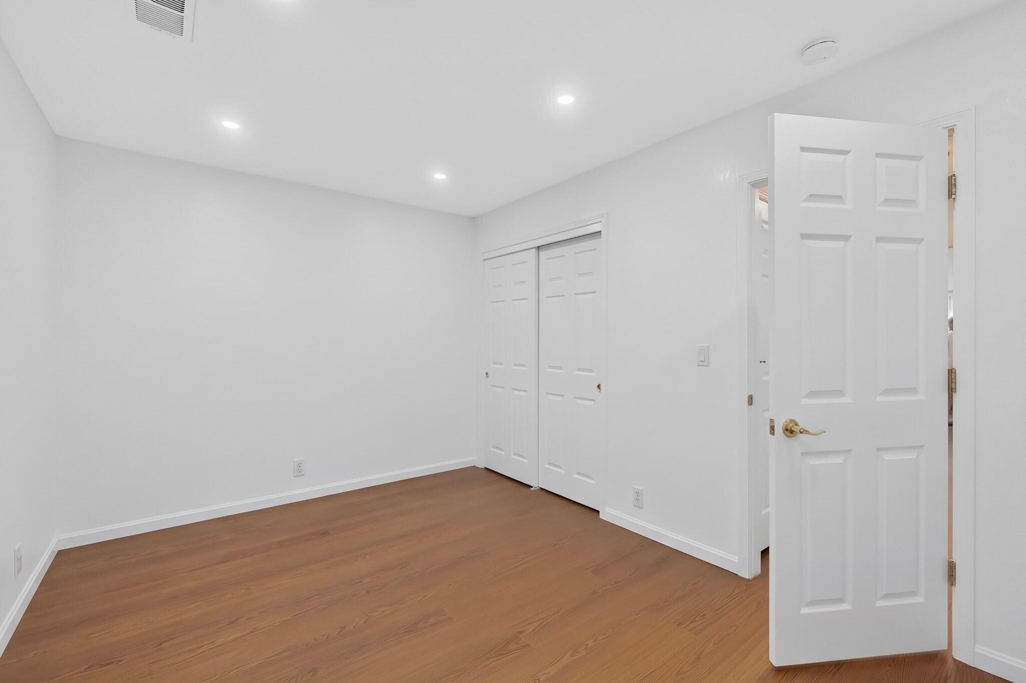 Photo 15 — 10812 Lagrange Park Drive NE