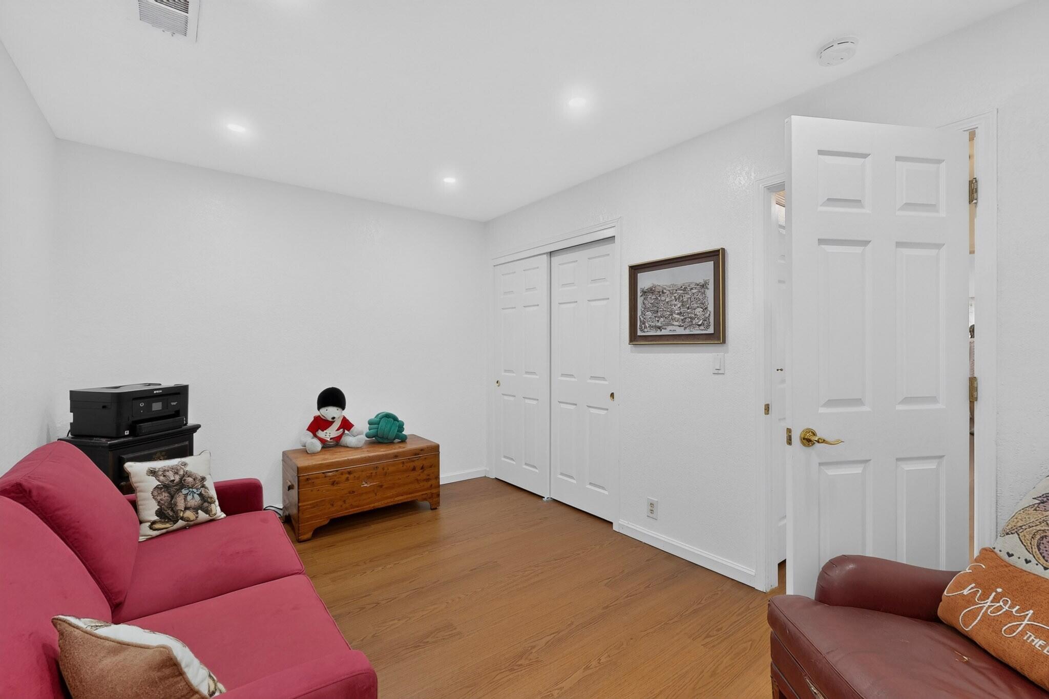 Photo 14 — 10812 Lagrange Park Drive NE