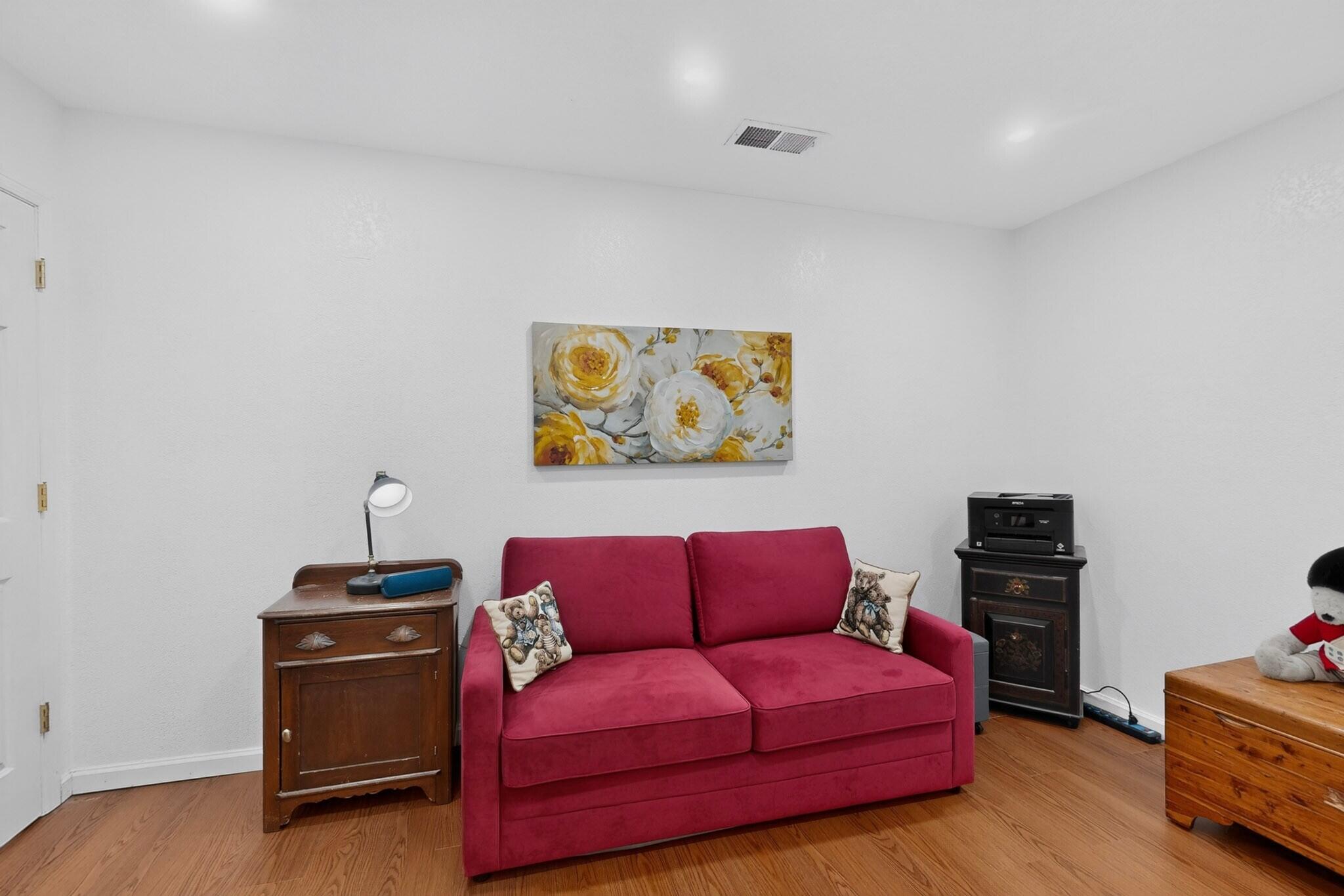 Photo 13 — 10812 Lagrange Park Drive NE