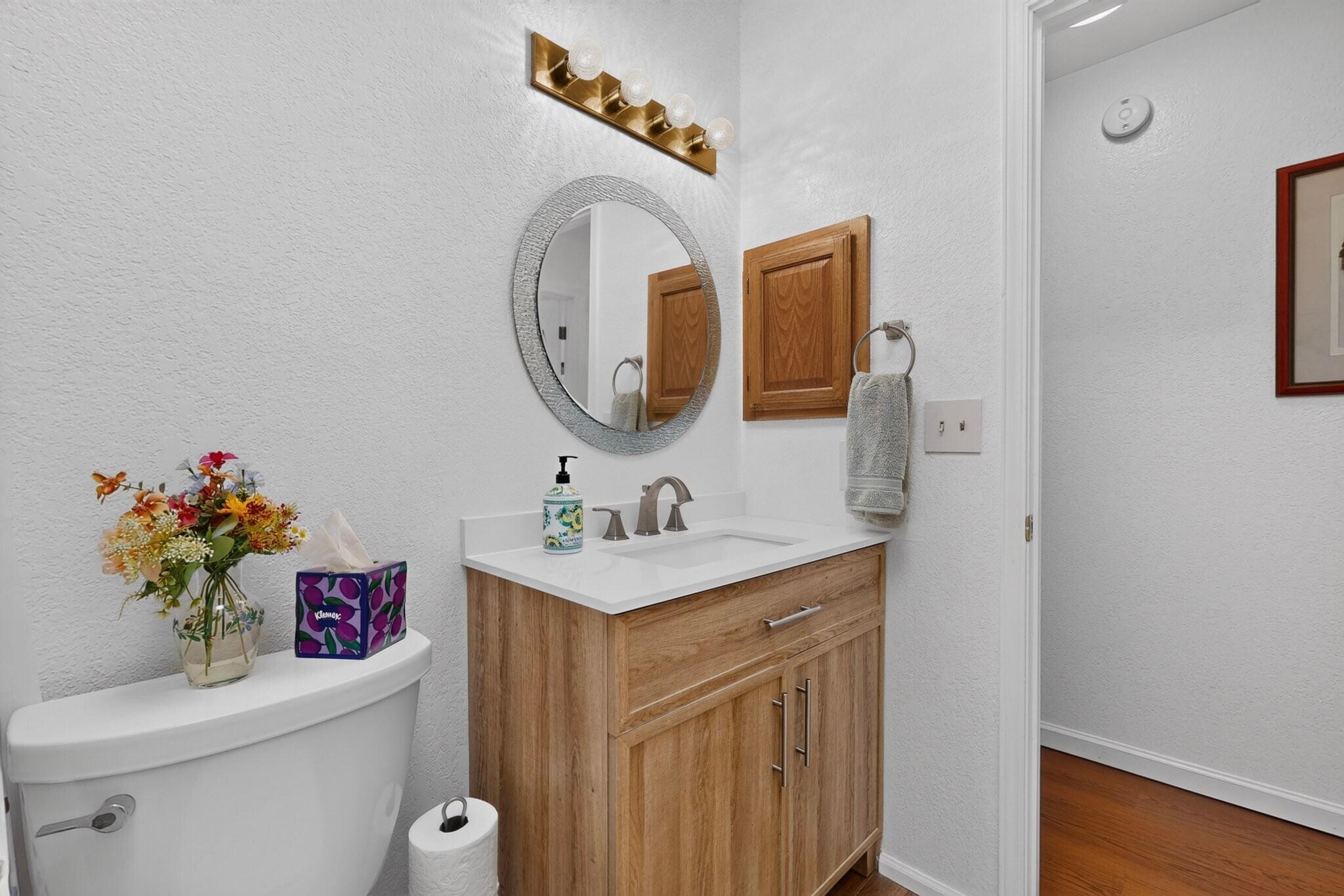 Photo 9 — 10812 Lagrange Park Drive NE