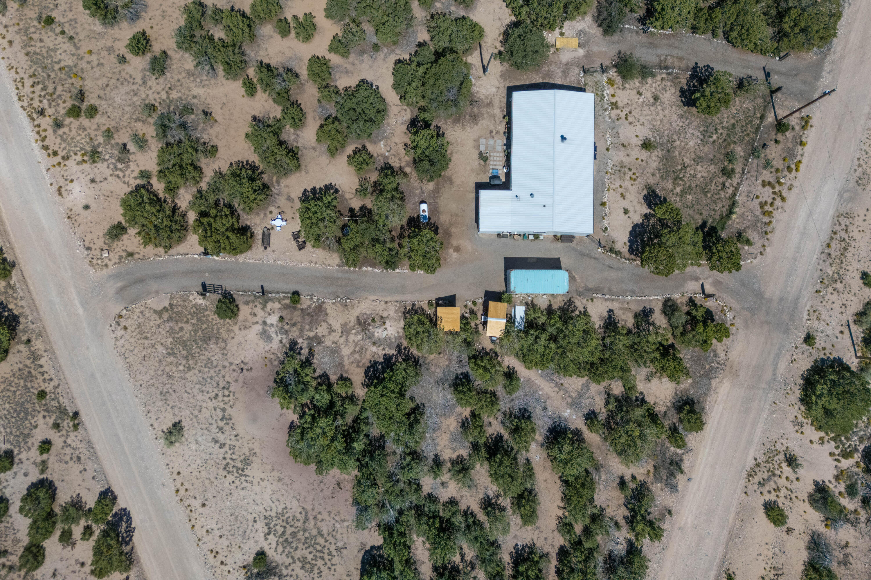 Photo 3 — 548 Gunsmoke Road