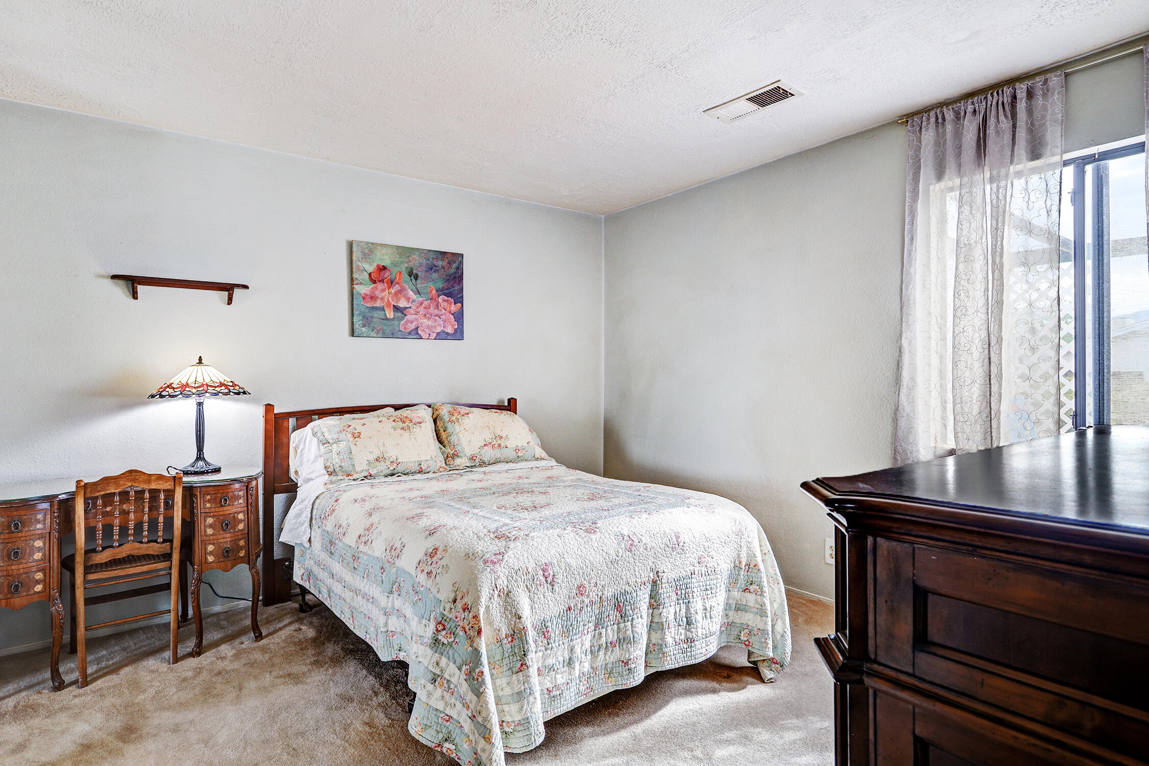 Photo 11 — 166 Coral Drive NE