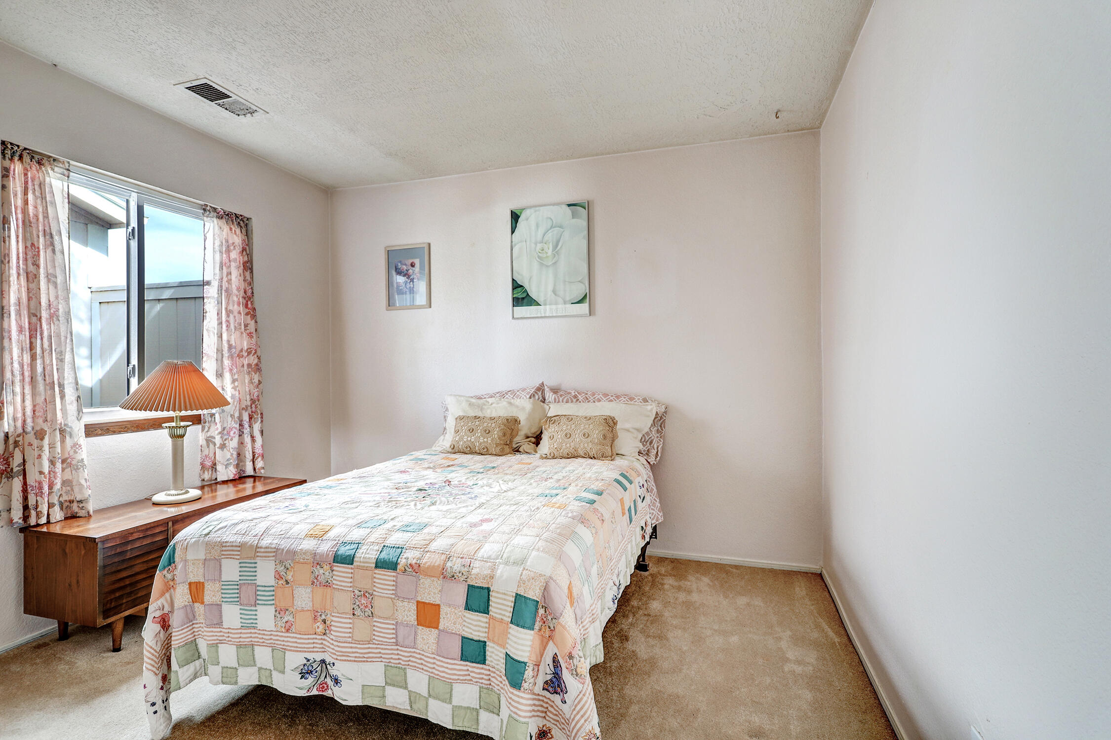 Photo 8 — 166 Coral Drive NE