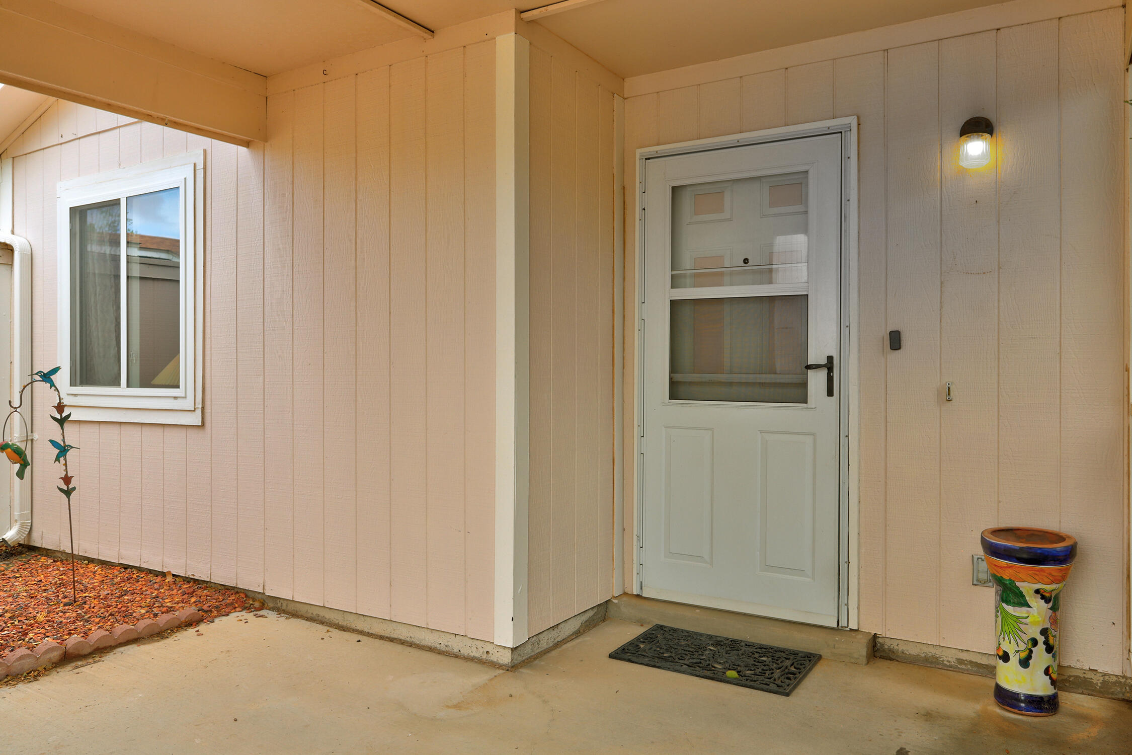 Photo 18 — 166 Coral Drive NE